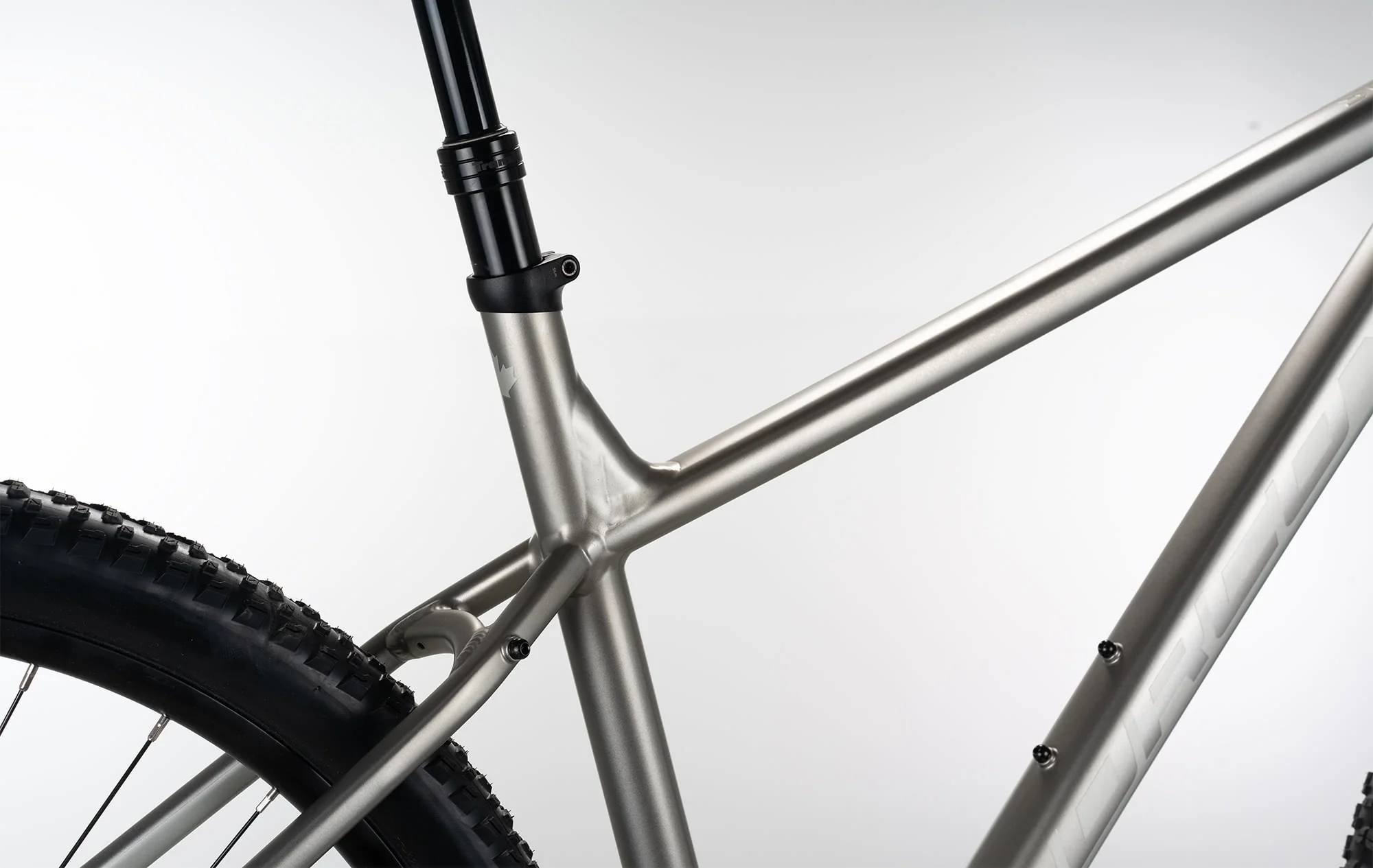Norco Storm 1 Cross Country Bike Silver/Silver - Image 3