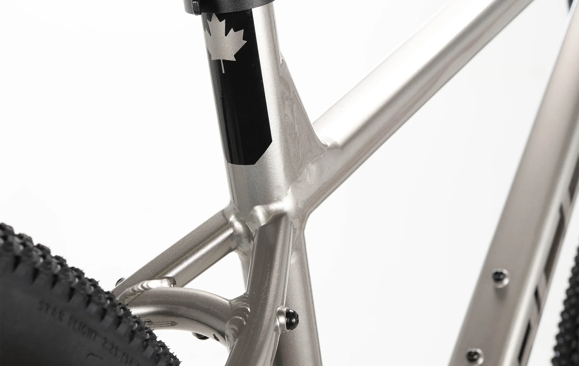 Norco Storm 5 Cross Country Bike Silver/Black - Image 4