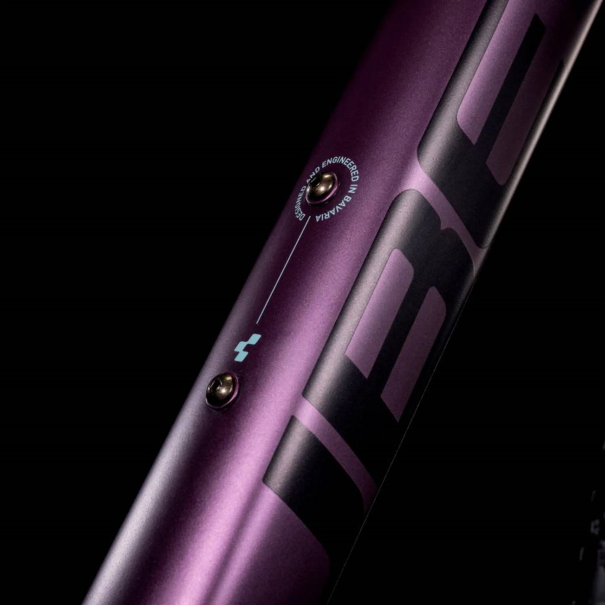 Cube Access Women's Hardtail Mountain Bike Deep Violet 'n' Purple - Image 7