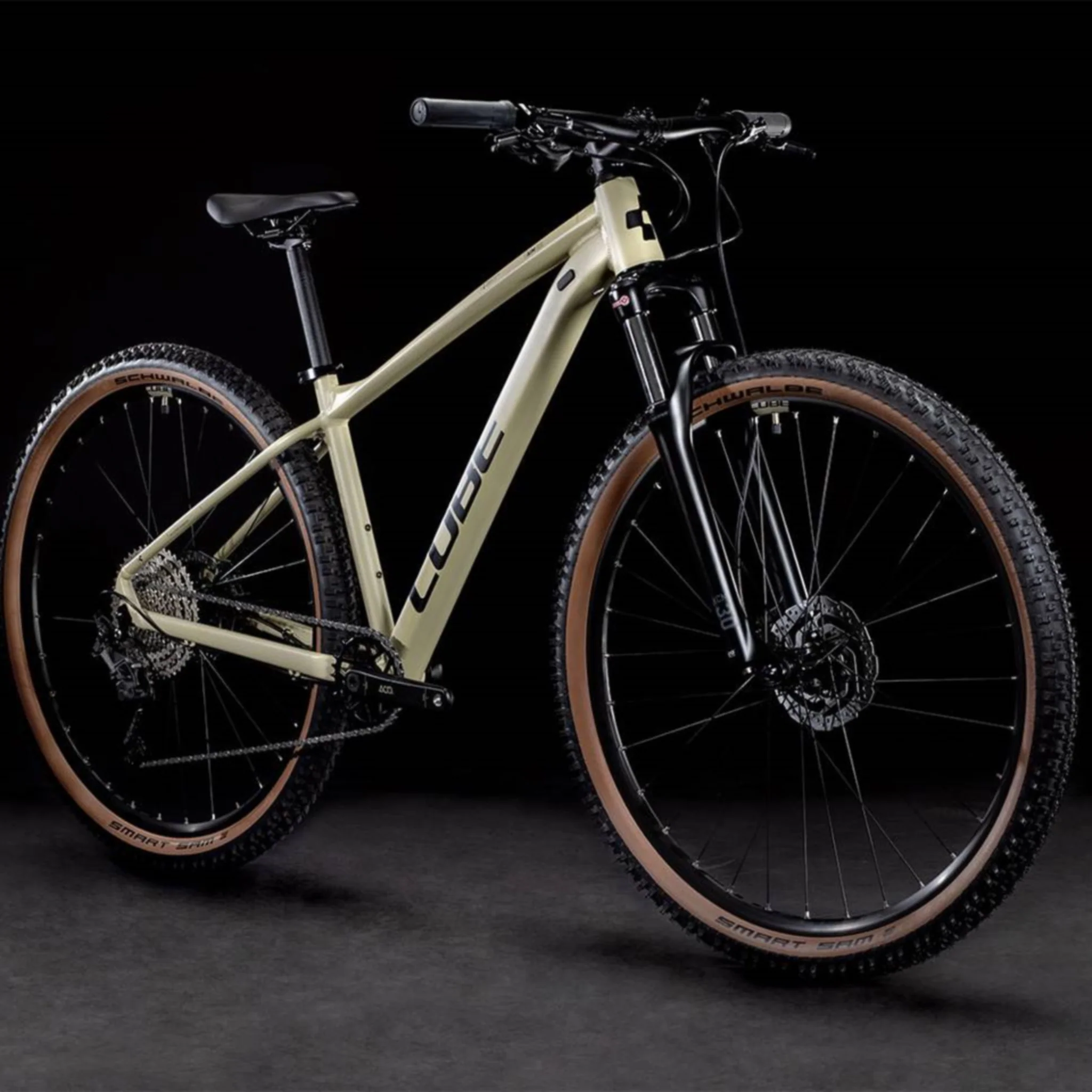 Cube Aim EX Hardtail Mountain Bike Desert 'n' Black - Image 3
