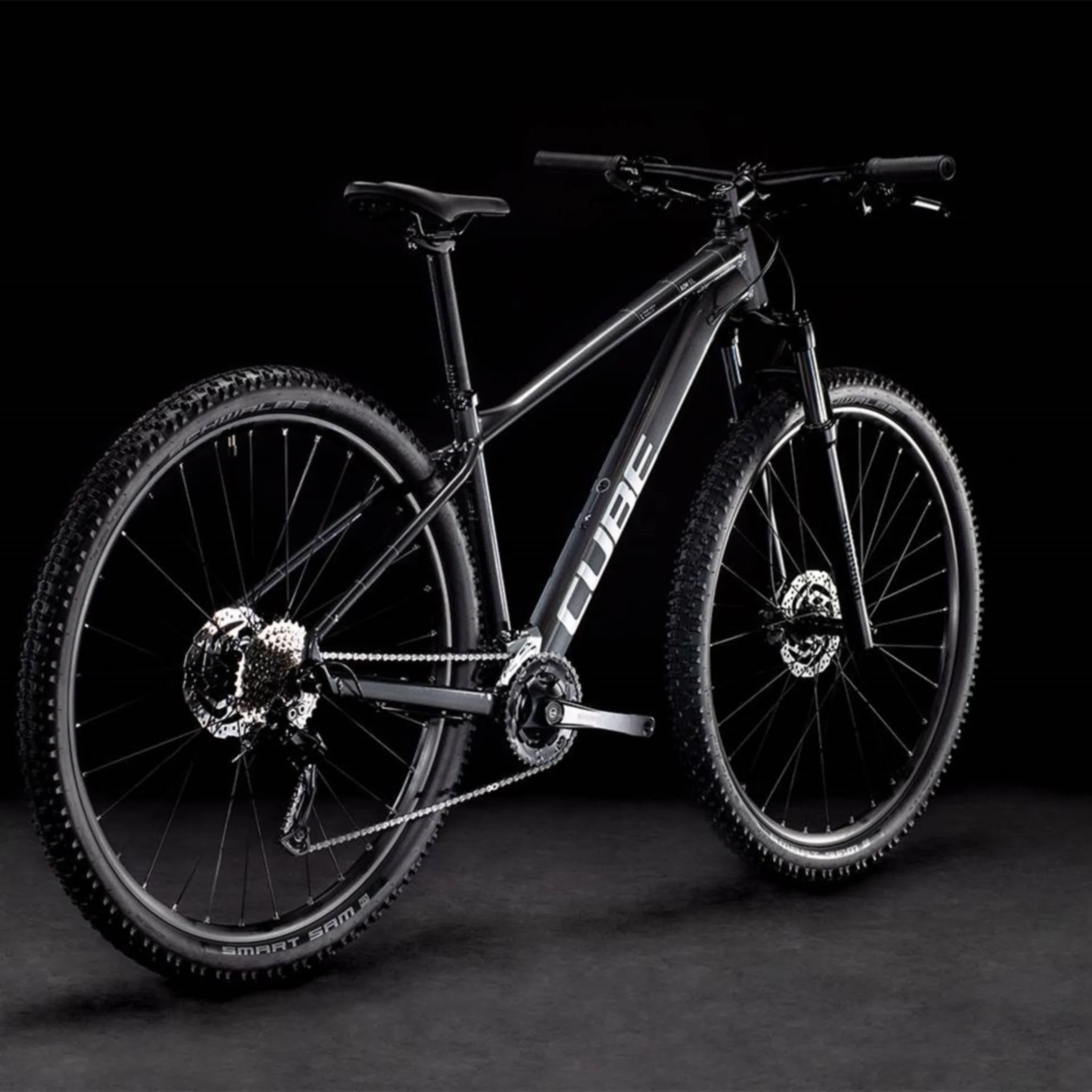 Cube Aim SL Hardtail Mountain Bike Graphite 'n' Metal - Image 2