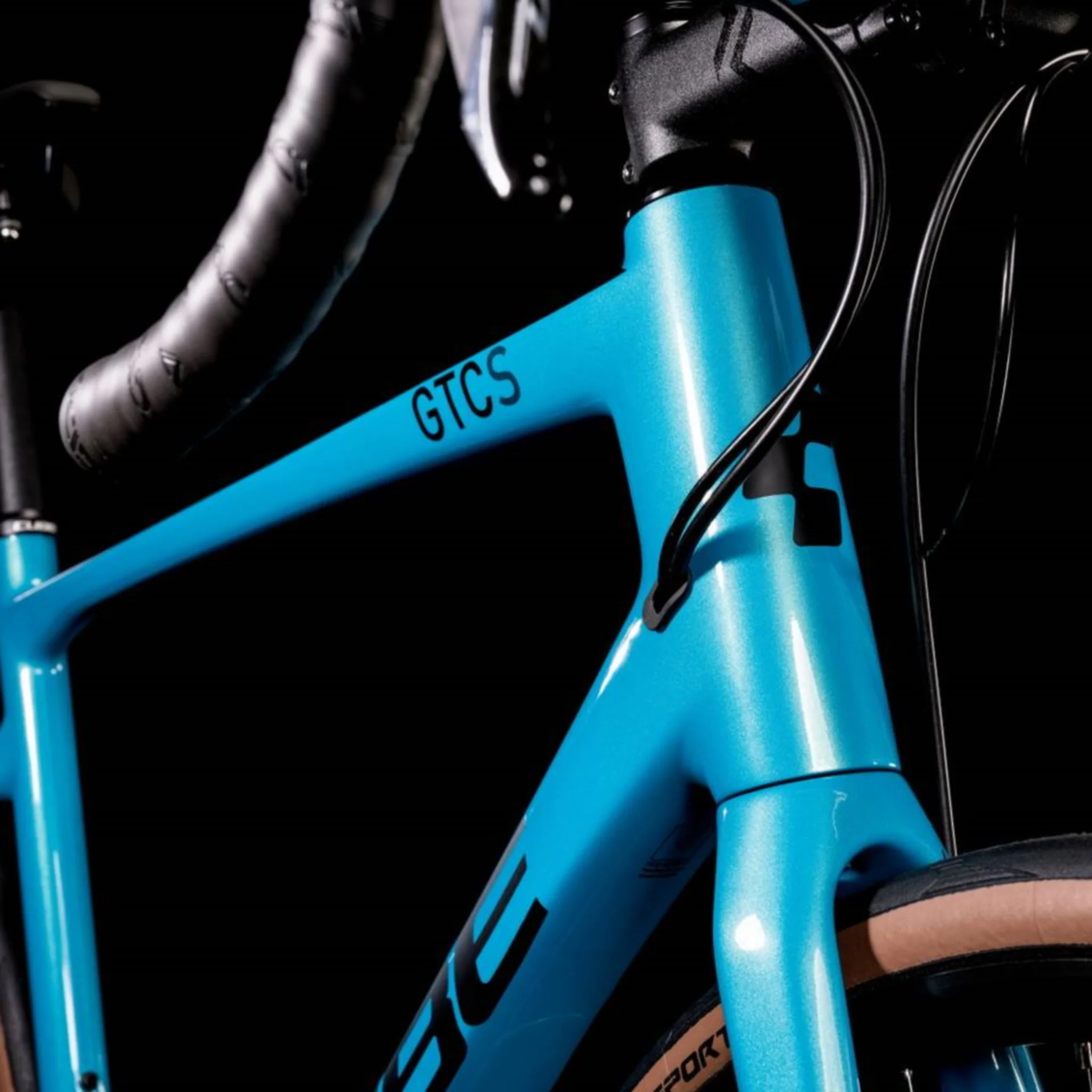 Cube Attain GTC SL Road Race Bike Teal Metal 'n' Carbon - Image 7