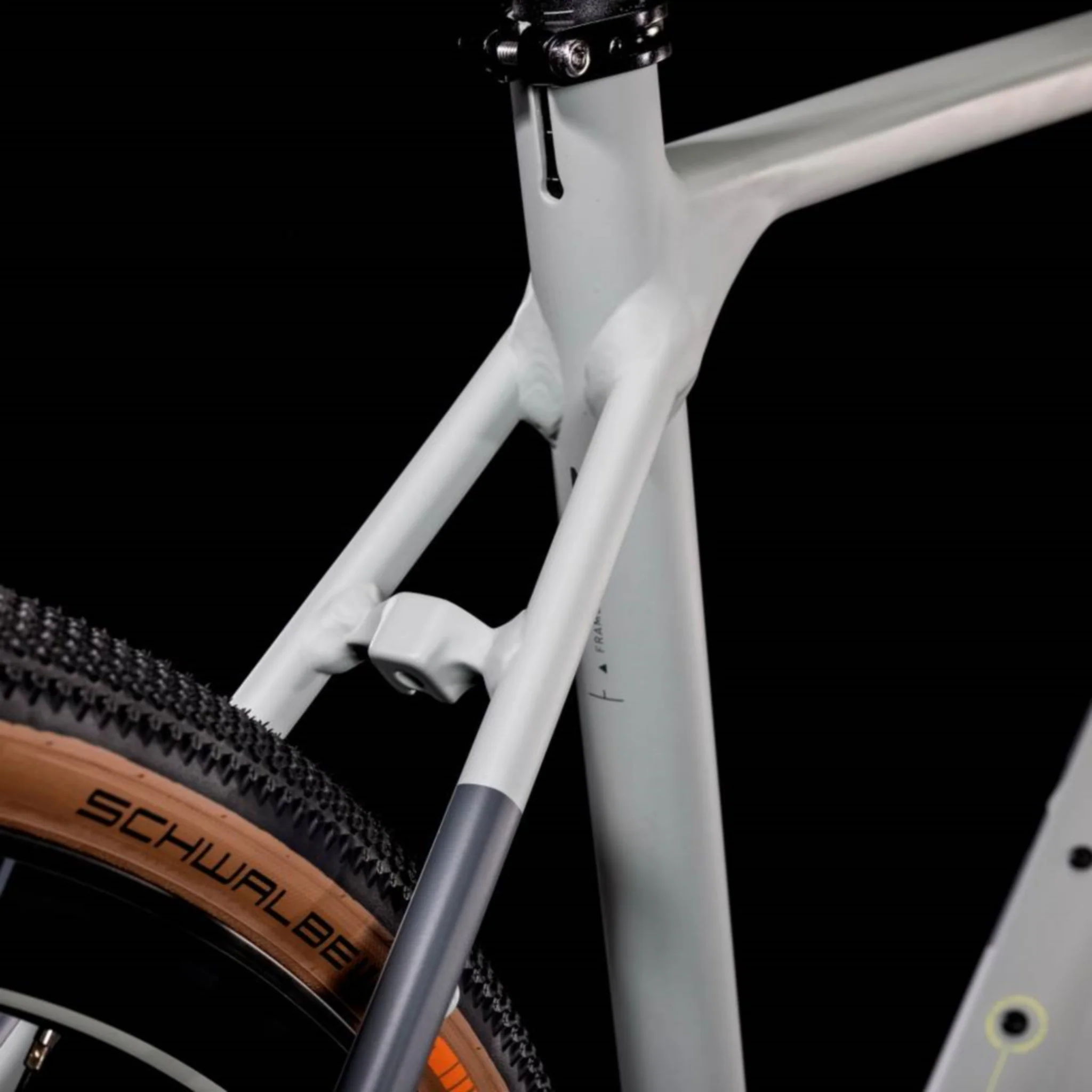 Cube SL Road Pro Commuter/Trekking Bike Lunar 'n' Green - Image 4