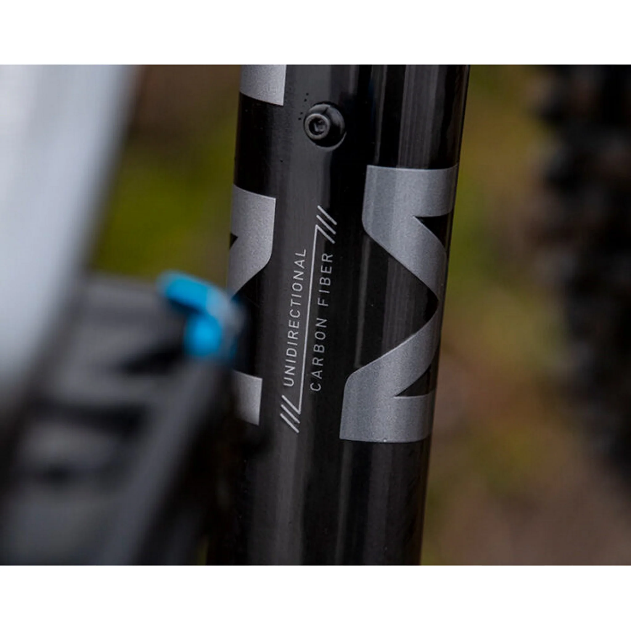 Marin Alpine Trail XR Enduro Bike Tan/Black/Red - Image 11