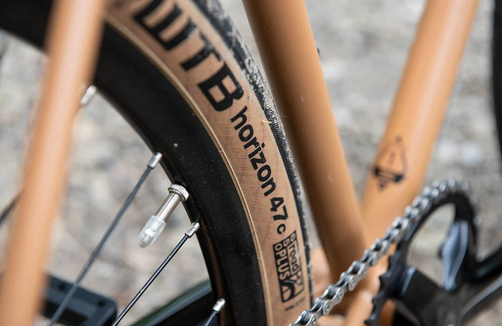 Marin Nicasio Plus Gravel Bike Satin Tan/Black Decals - Image 2