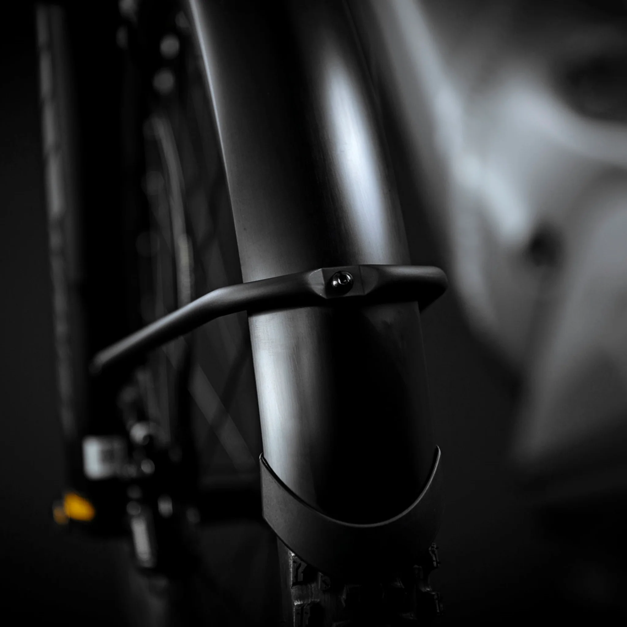 Merida eOne Forty EQ Electric Mountain Bike 630Wh Battery (SM/504Wh) Dark Silver/Black - Image 4