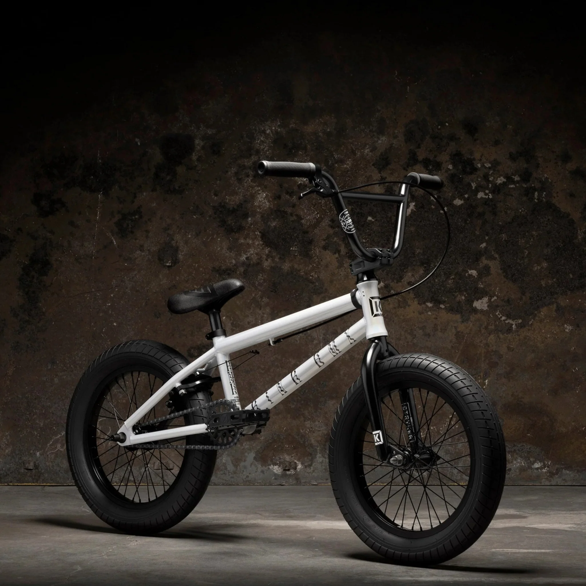 Kink Carve 16" Kids BMX Bike Gloss Digital White - Image 2
