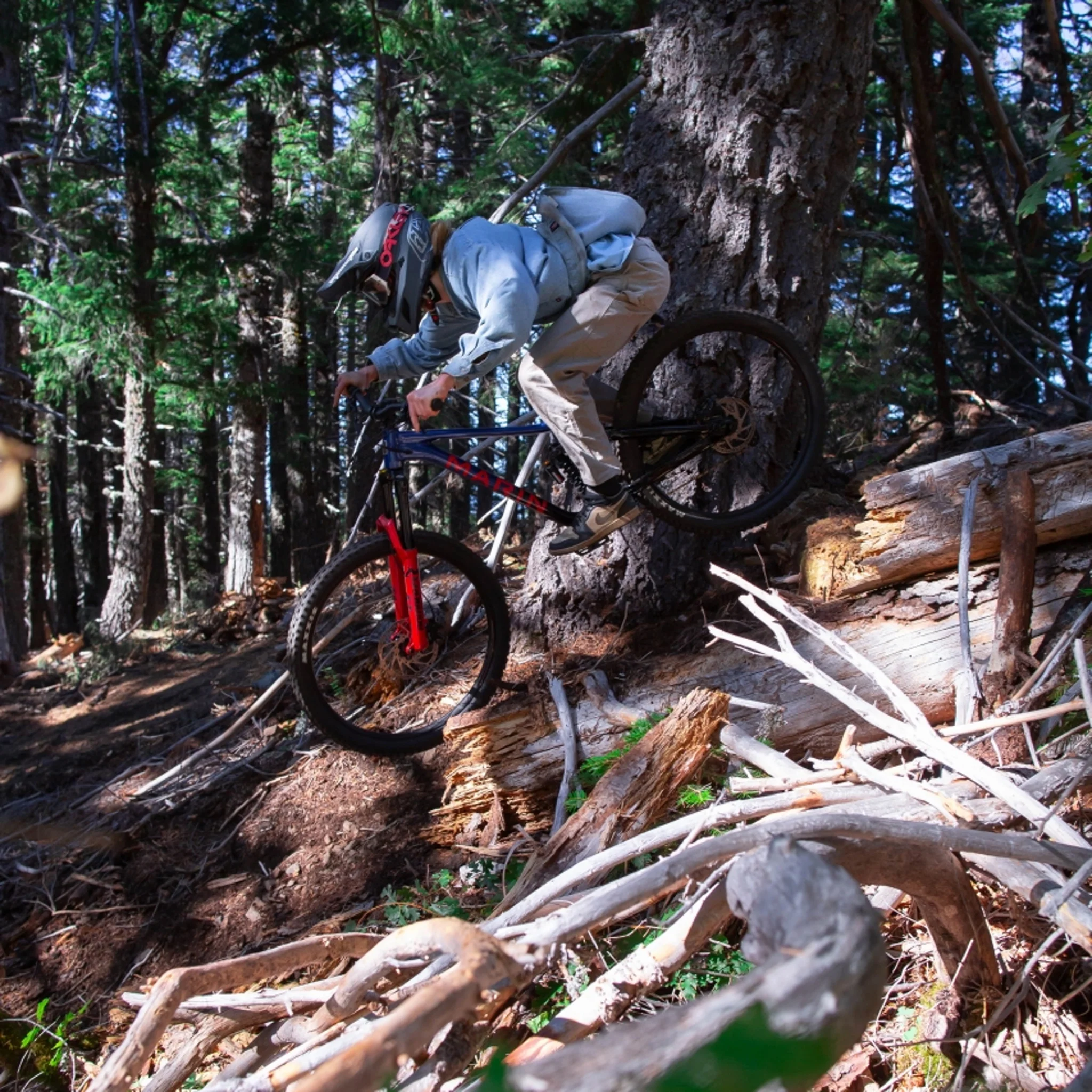 Marin Alpine Trail XR Enduro Bike Blue Black - Image 3