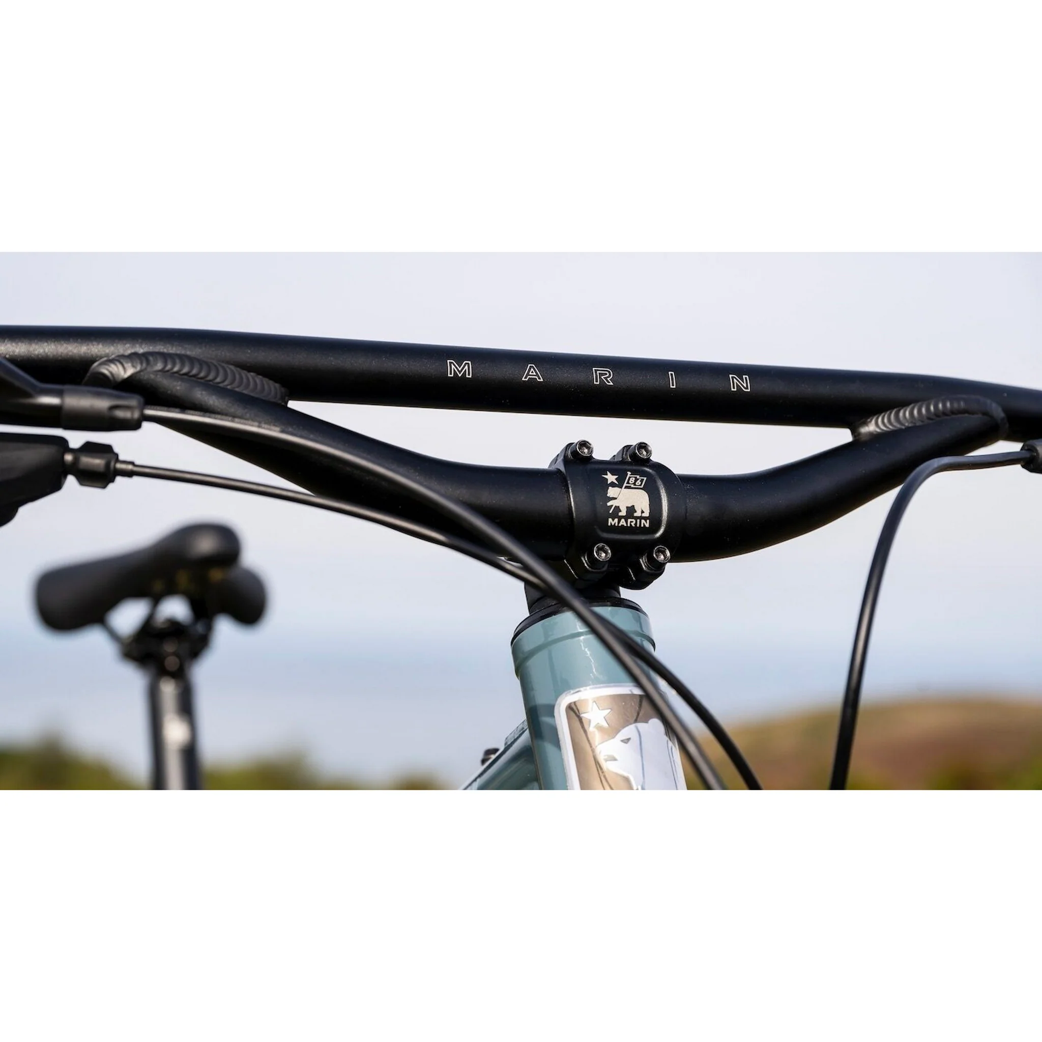Marin Pine Mountain 2 Hardtail Mountain Bike Black - Image 4