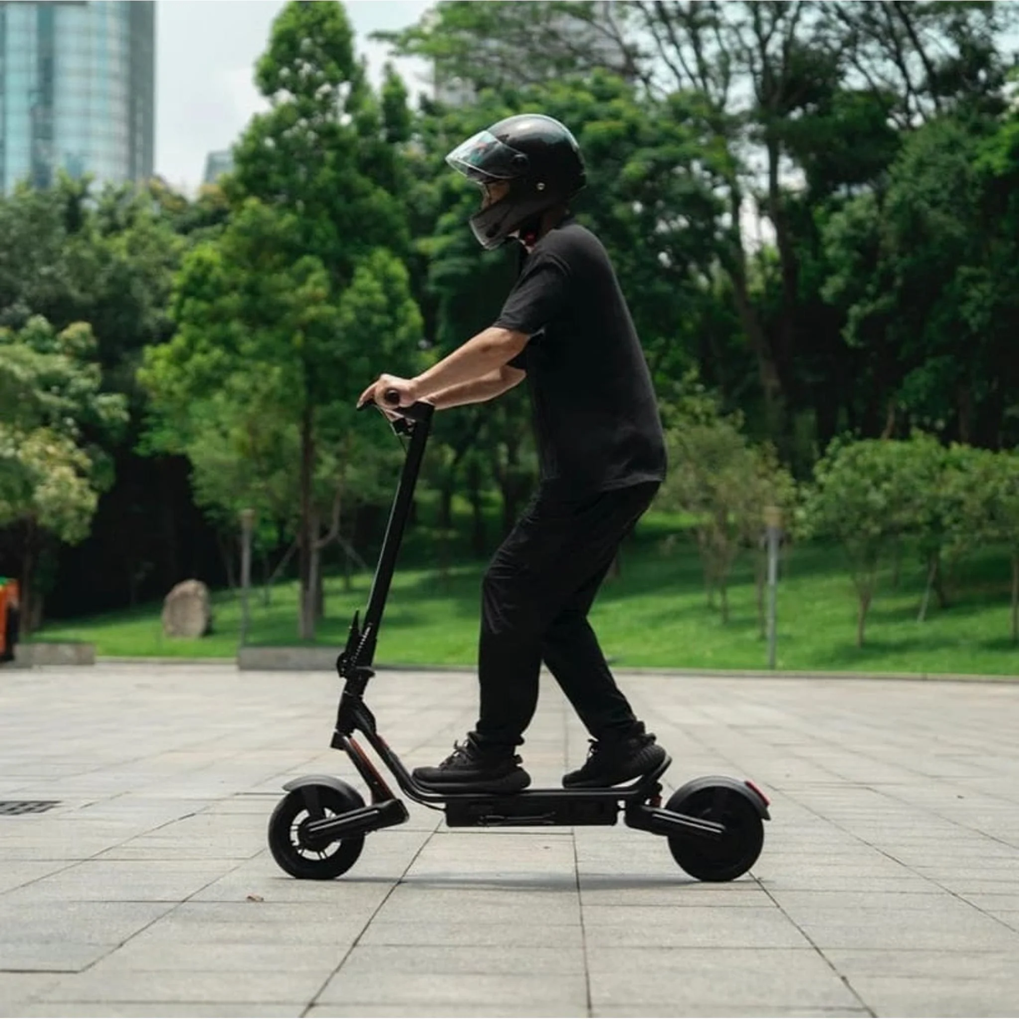 Apollo Explore Electric Scooter - Image 5