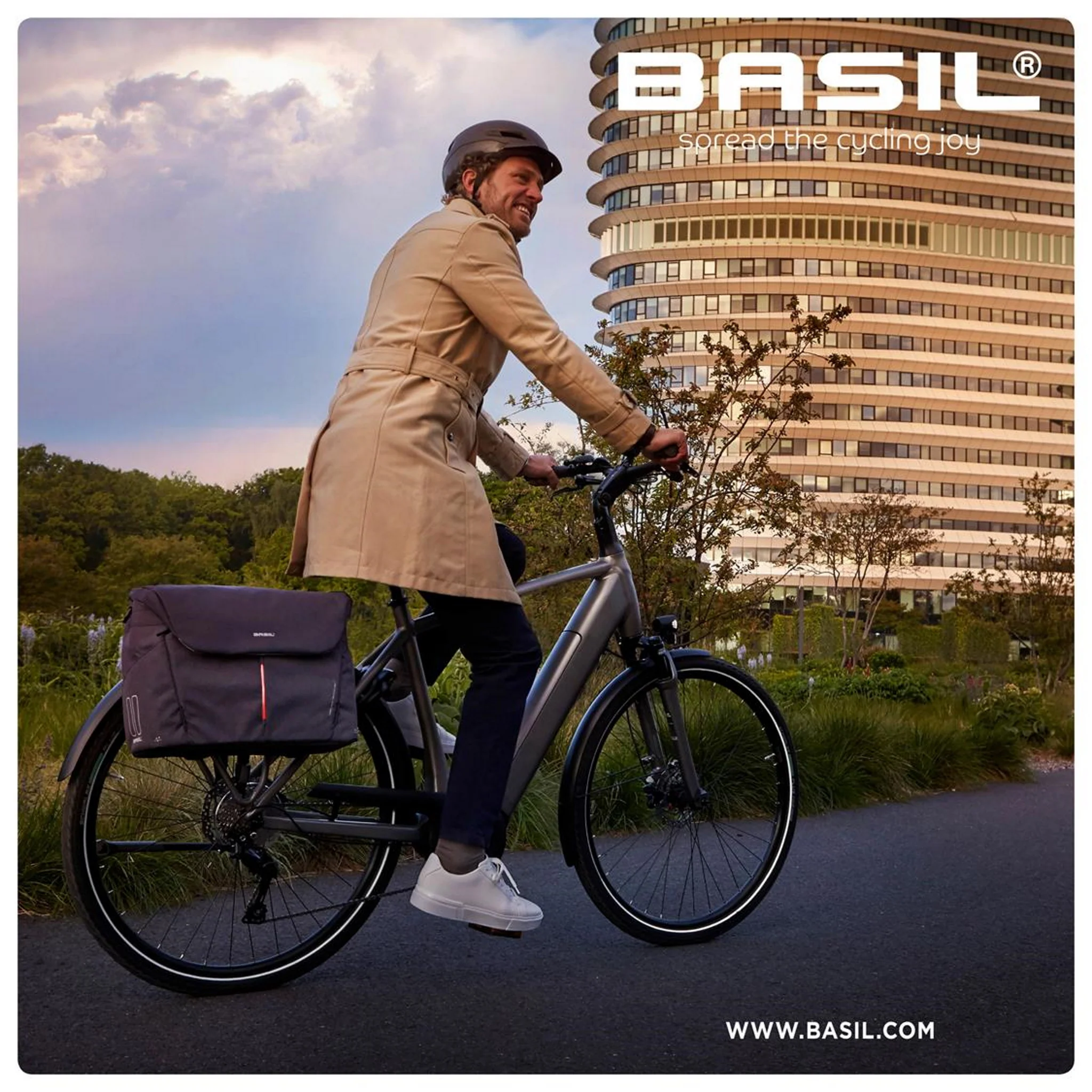 Basil B-Safe Commuter Office Bag With Nordlicht Light Olive Green (Includes Rain Cover) - Image 8