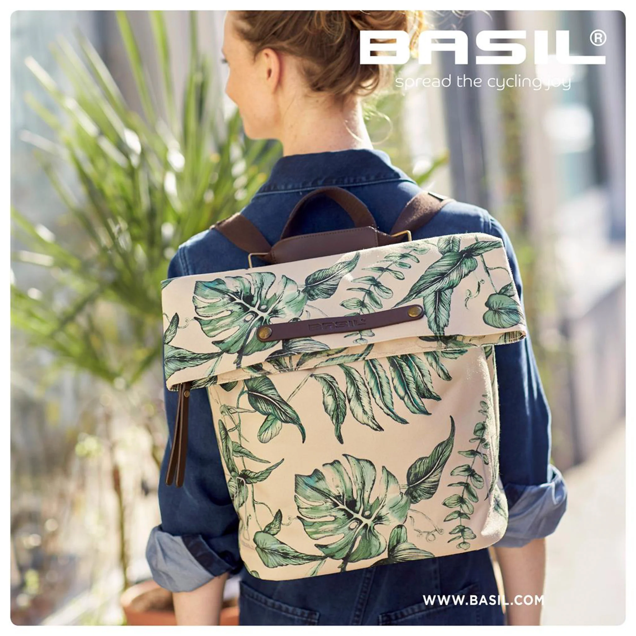 Basil Ever-Green Daypack, 14-19L, Thyme Green - Image 2