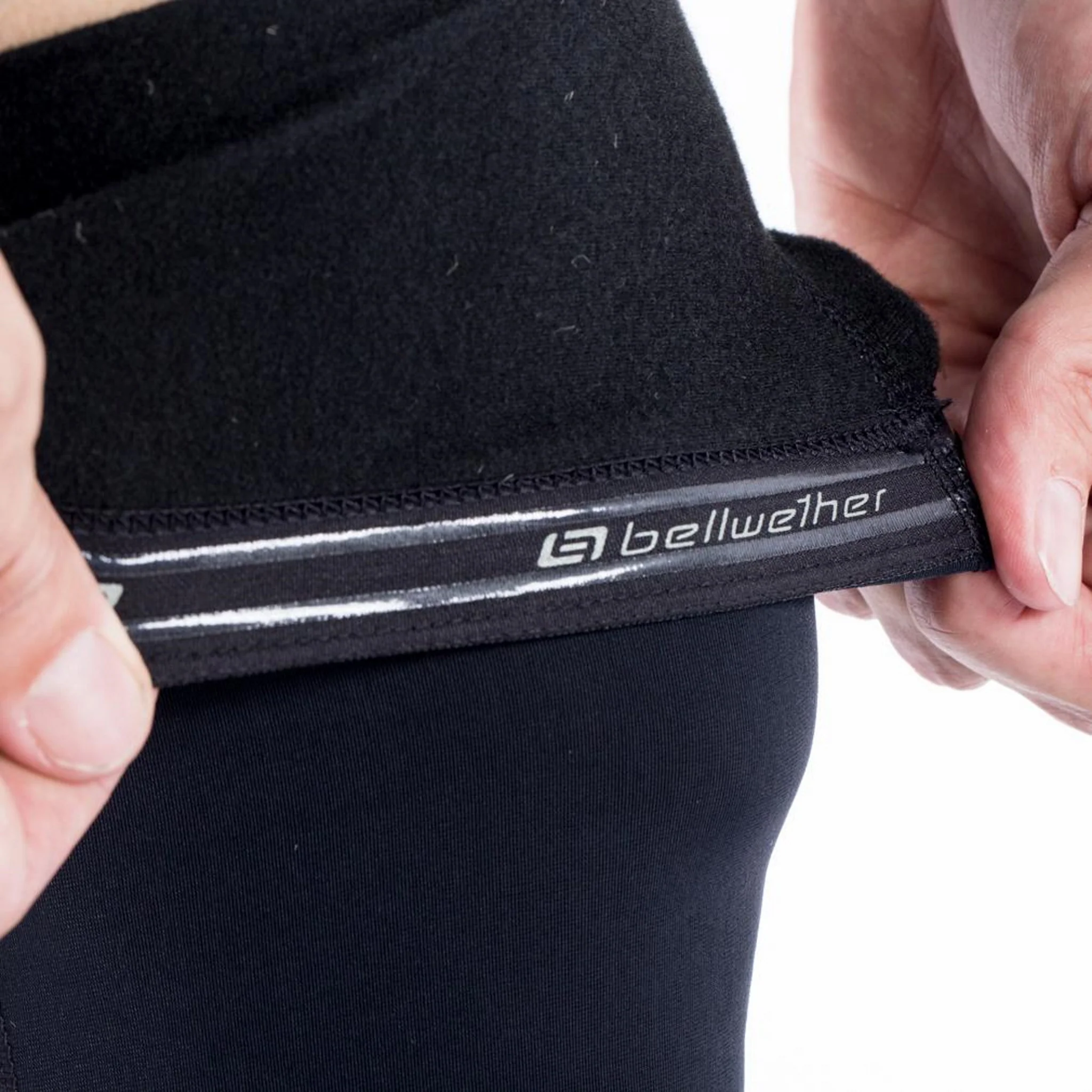 Bellwether Thermaldress Knee Warmers Black - Image 4