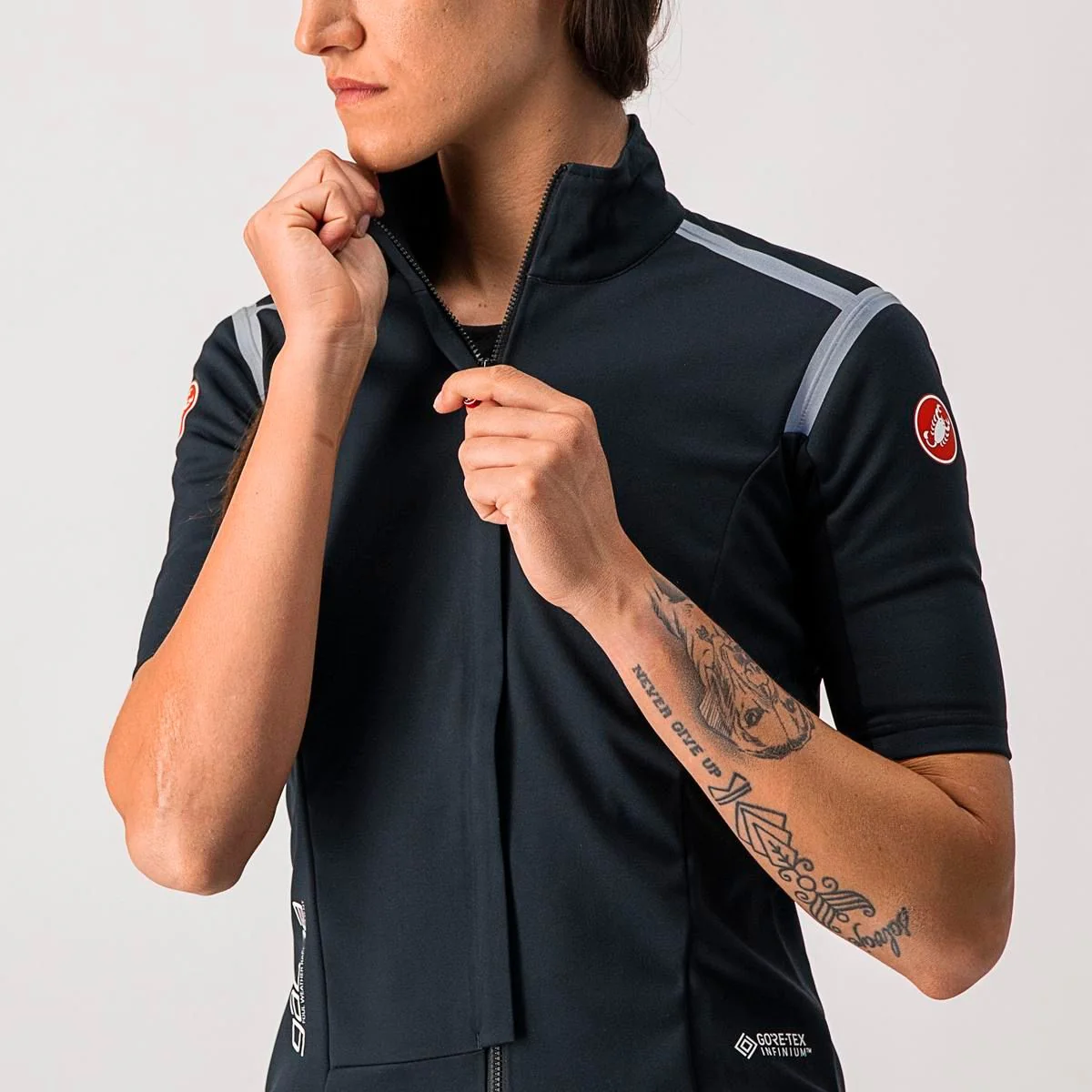 Castelli Jacket Gabba RoS Womens Light Black - Image 4