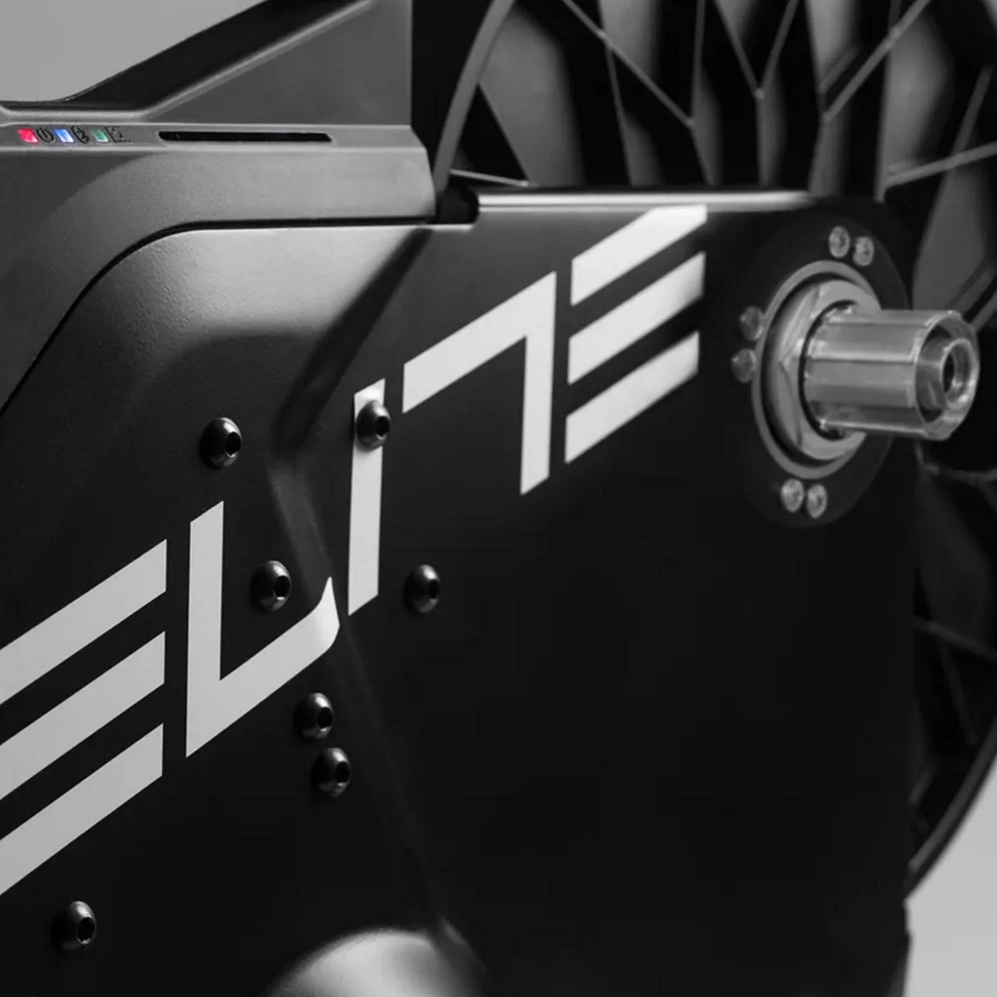 Elite Suito-T Bundle - Indoor Trainer & Mat - Image 9