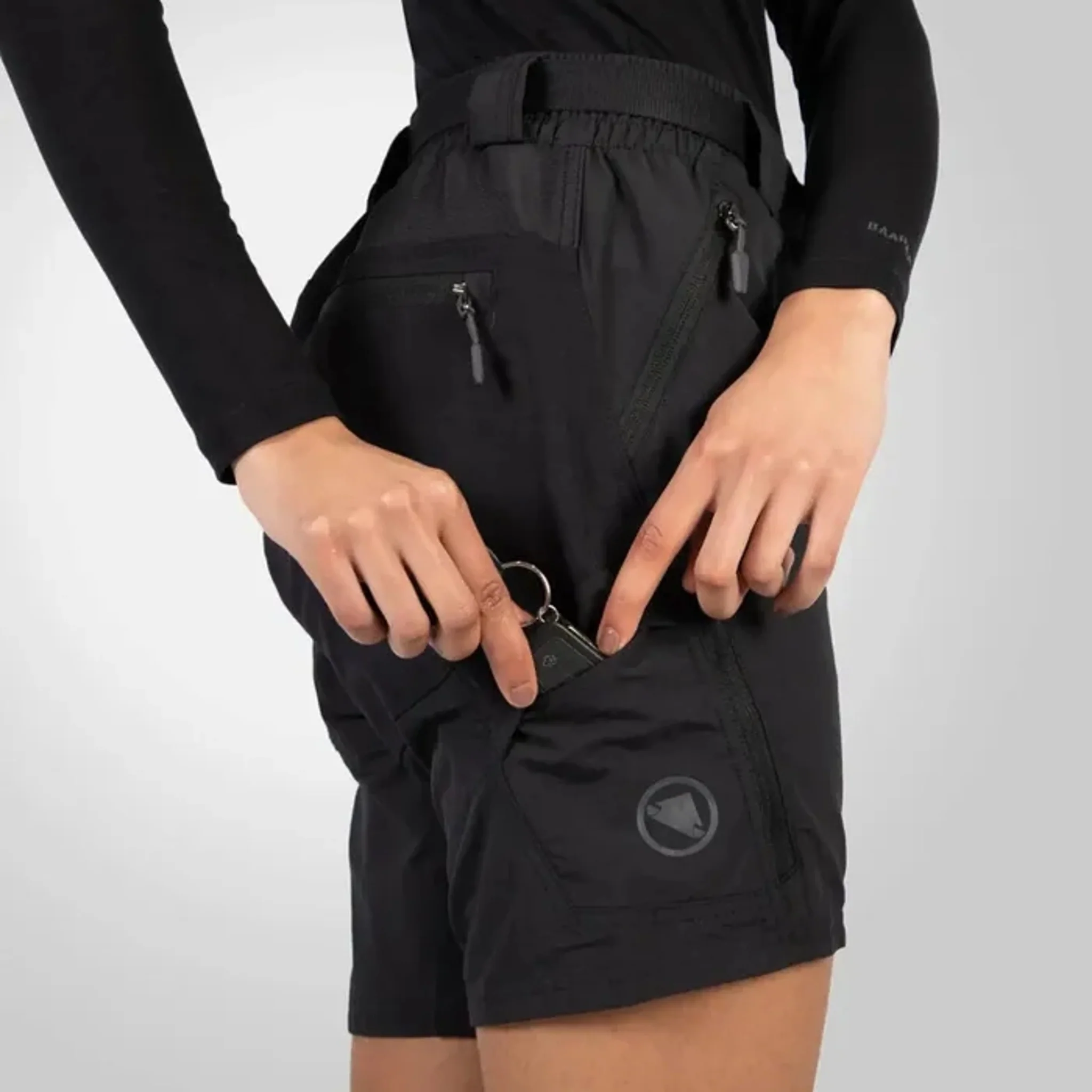 Endura Hummvee Womens MTB Shorts with Liner Black - Image 6