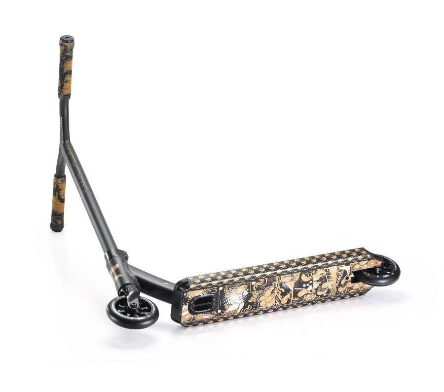Envy Colt Series 4 Complete Scooter Black/Gold - Image 3