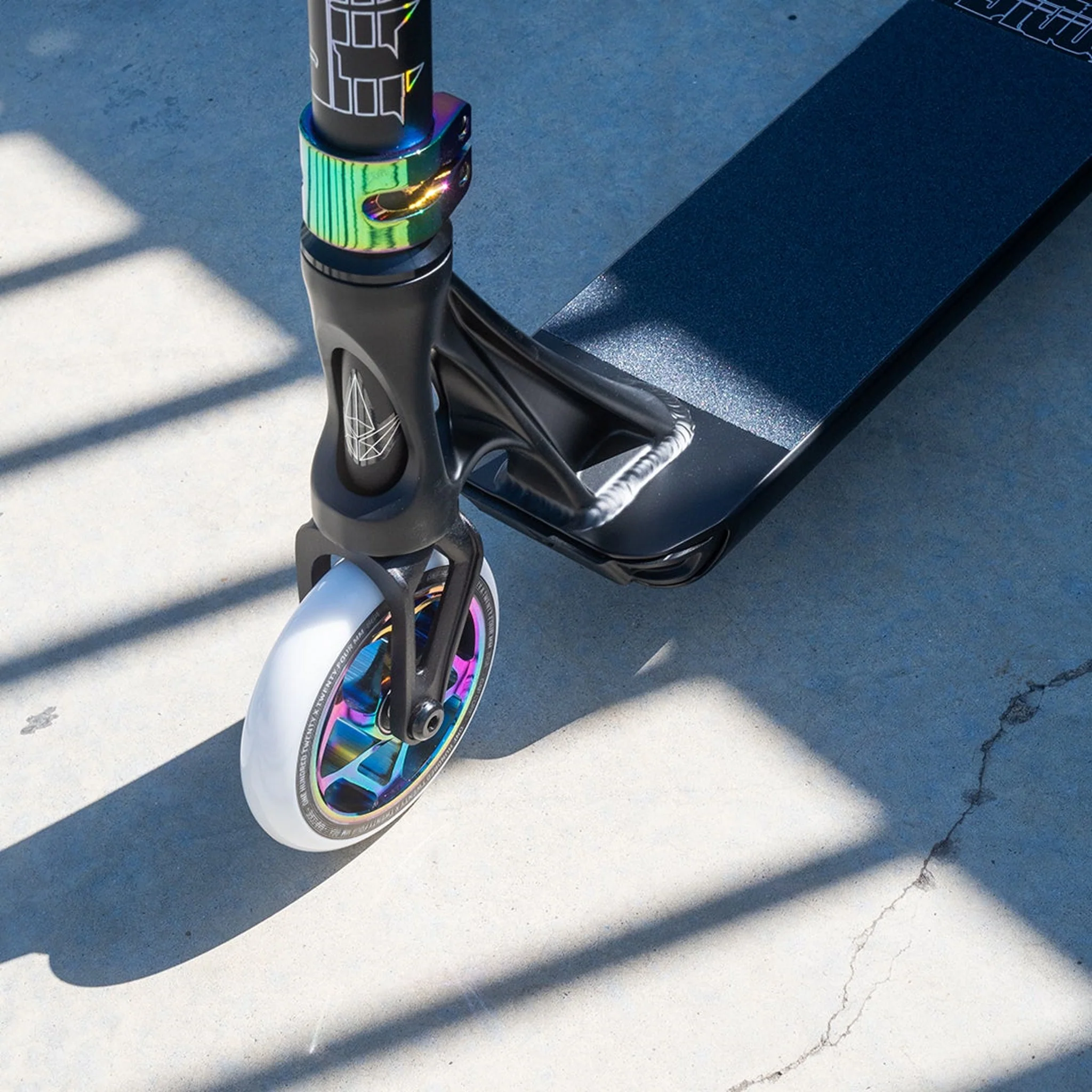 Envy Prodigy S9 Complete Scooter Black/Oil Slick - Image 8