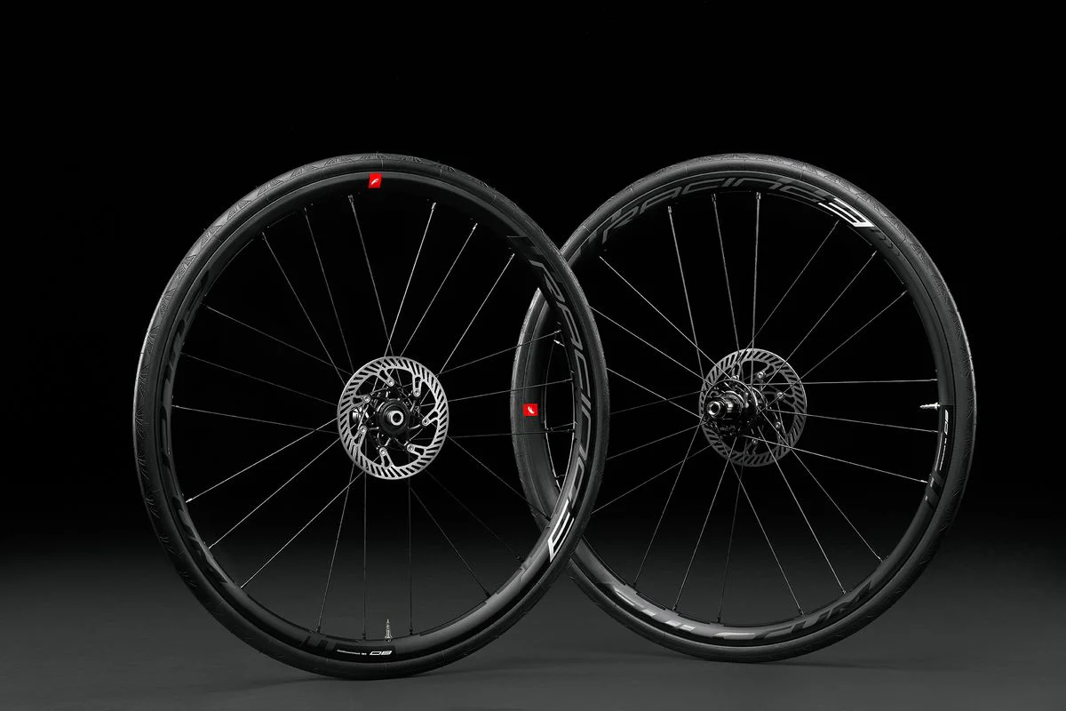 Fulcrum Wheelset Racing 3 Disc Brake 2-Way Fit AFS Thru 23.5ext/17c internal - Image 3