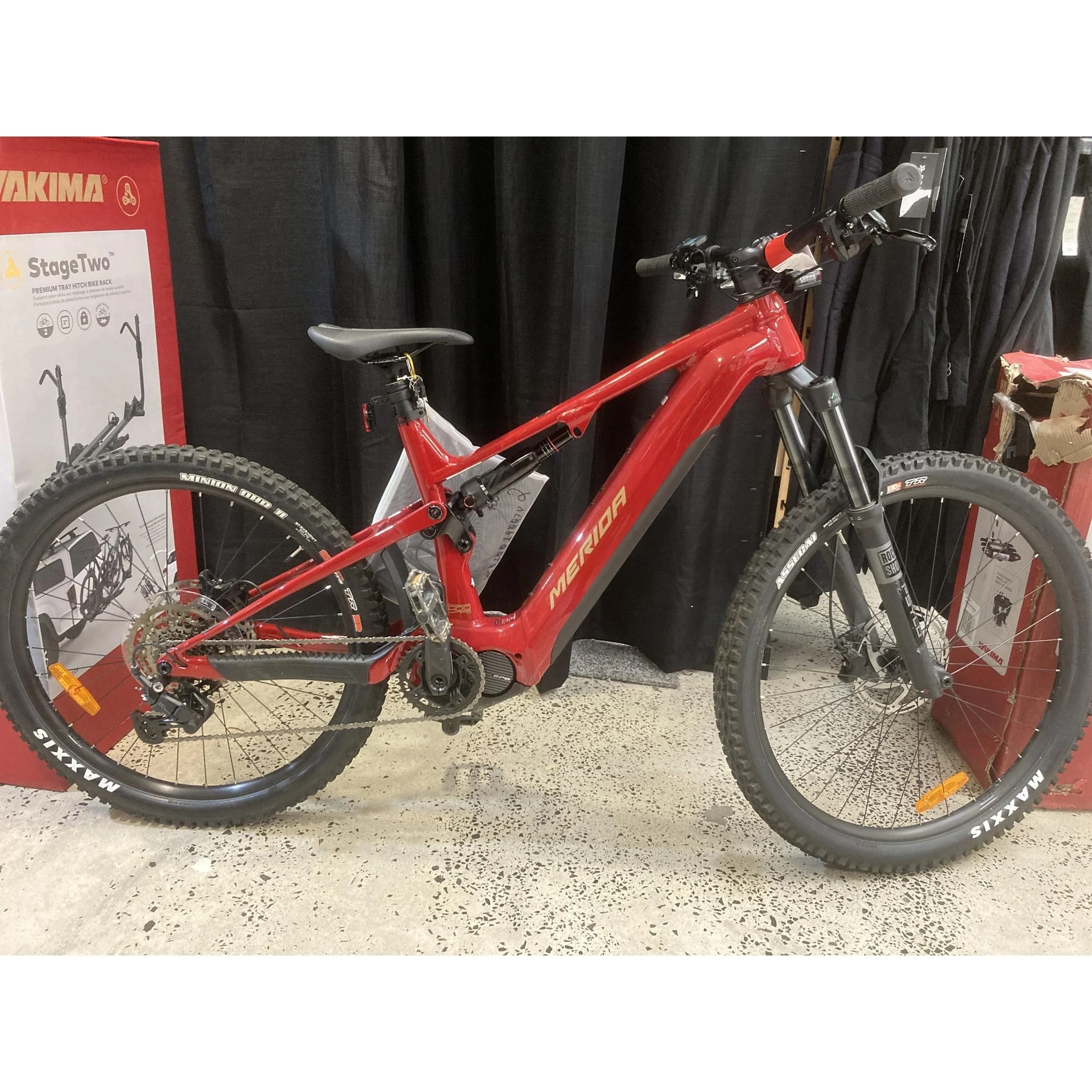 EX-DEMO Merida eOne Sixty 400 Electric Enduro Bike Heritage Red (Large) - Image 2