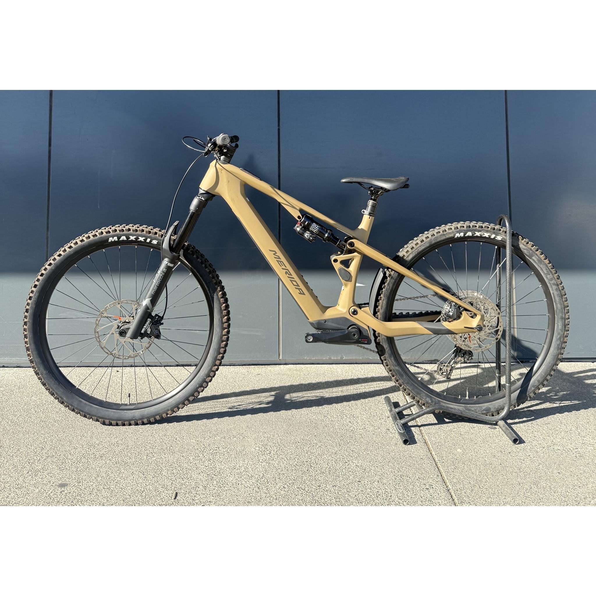 EX-DEMO Merida eOne-Sixty SL 6000 Electric Enduro Bike 400Wh Battery Silk River Clay/Gold (Large) - Image 7