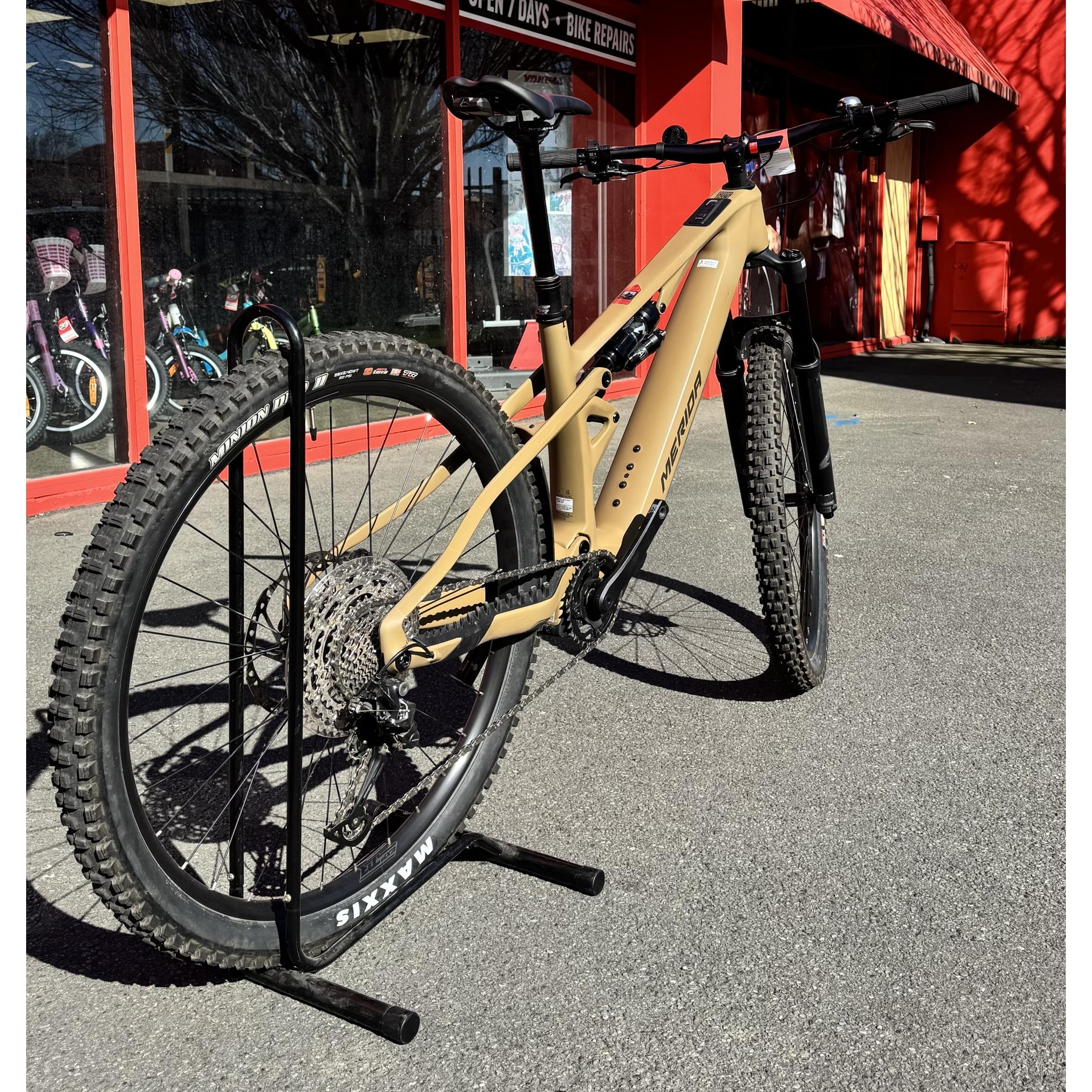 EX-DEMO Merida eOne-Sixty SL 6000 Electric Enduro Bike 400Wh Battery Silk River Clay/Gold (Medium) - Image 5