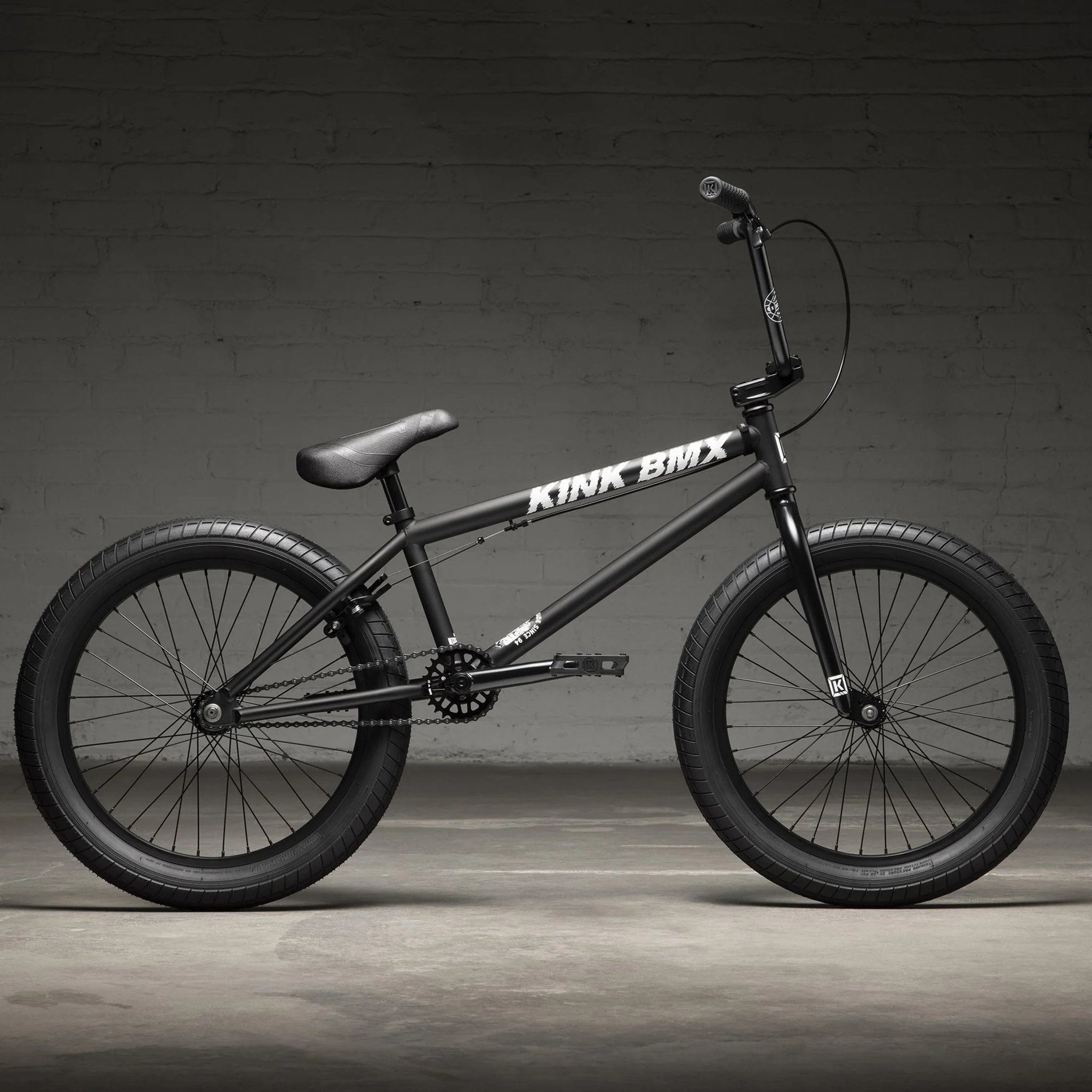 Kink Curb BMX Bike Matte Midnight Black - Image 3