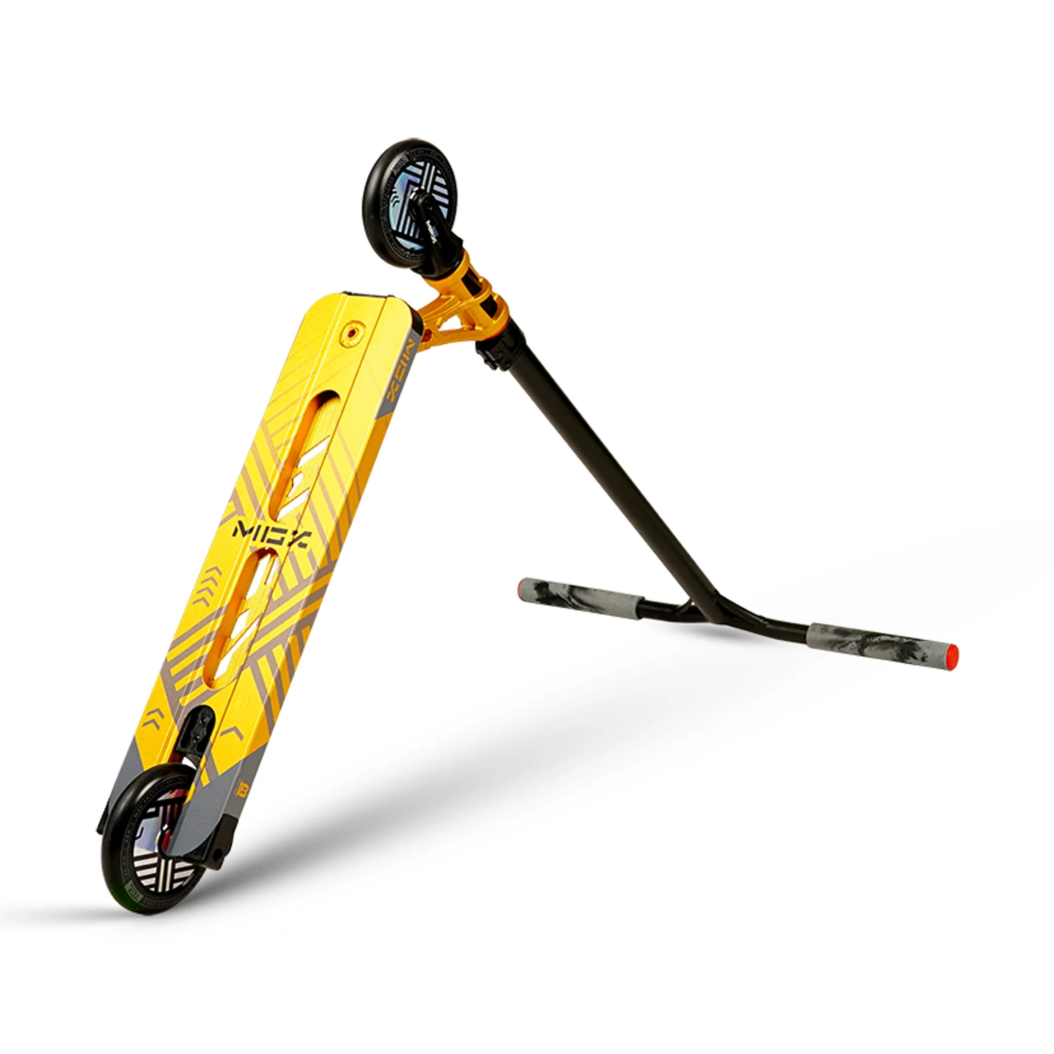 Madd Gear MGX2 T2 Team Scooter Playa Gold / Black - Image 2