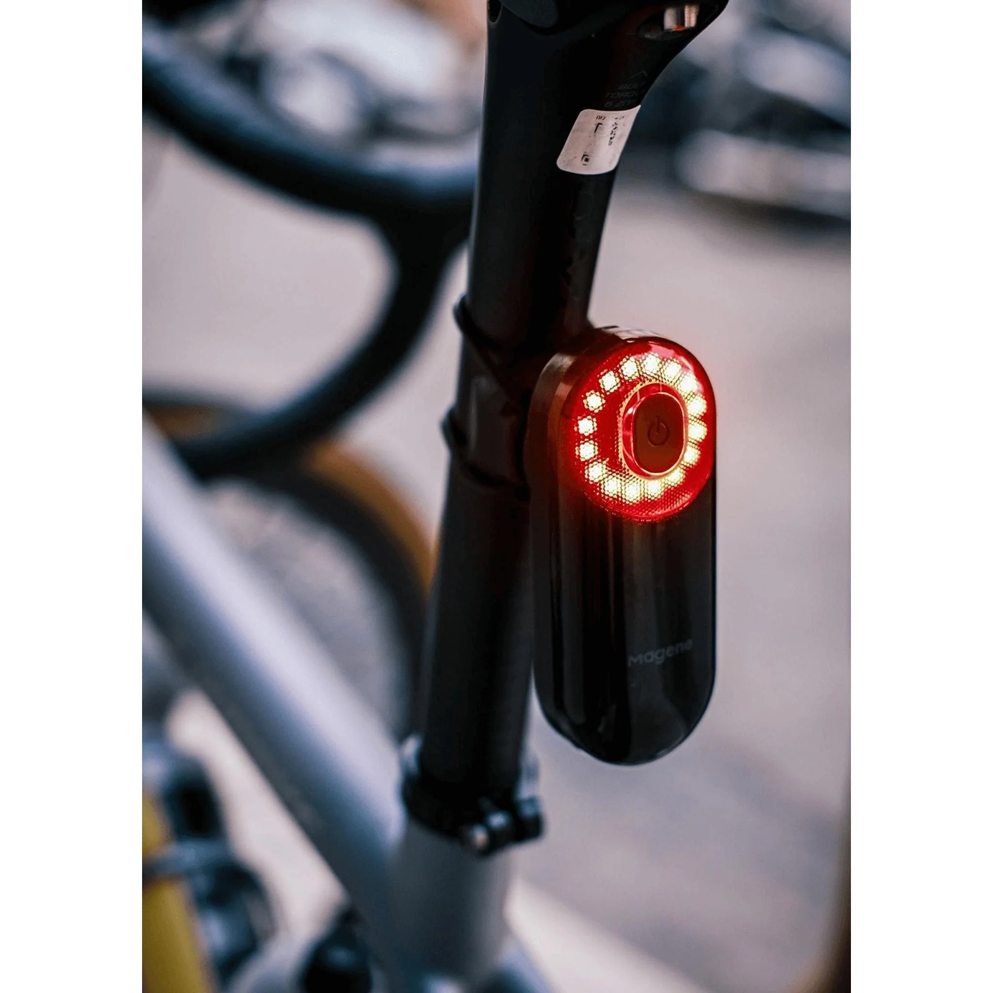 Magene L508 Radar Tail Light - Image 3