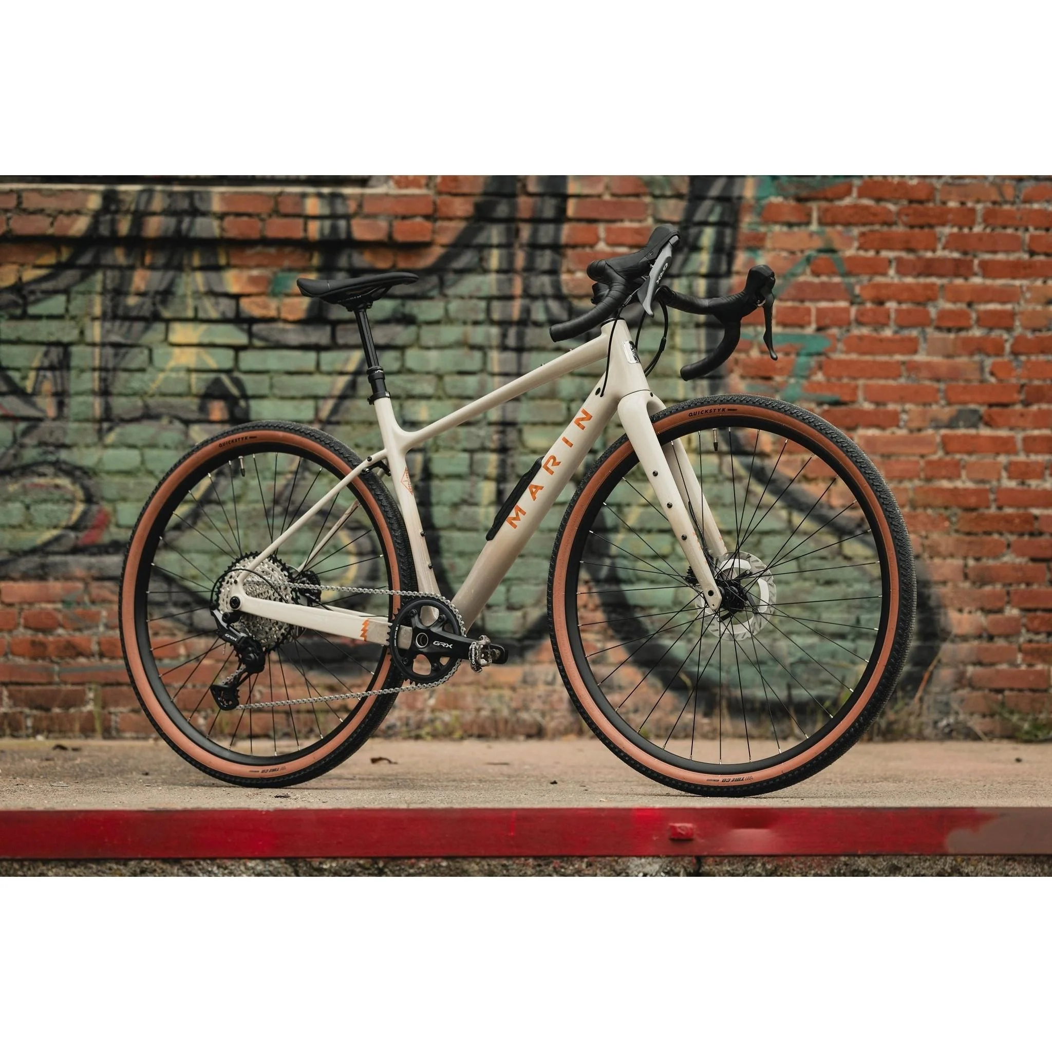 Marin Headlands 2 Gravel Bike Off-White - Image 2