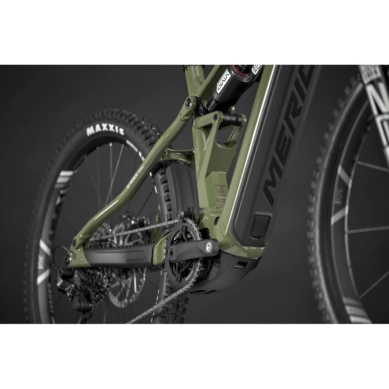 Merida eOne-Eighty 900 Electric Enduro Bike Anaconda Green/Black - Image 5