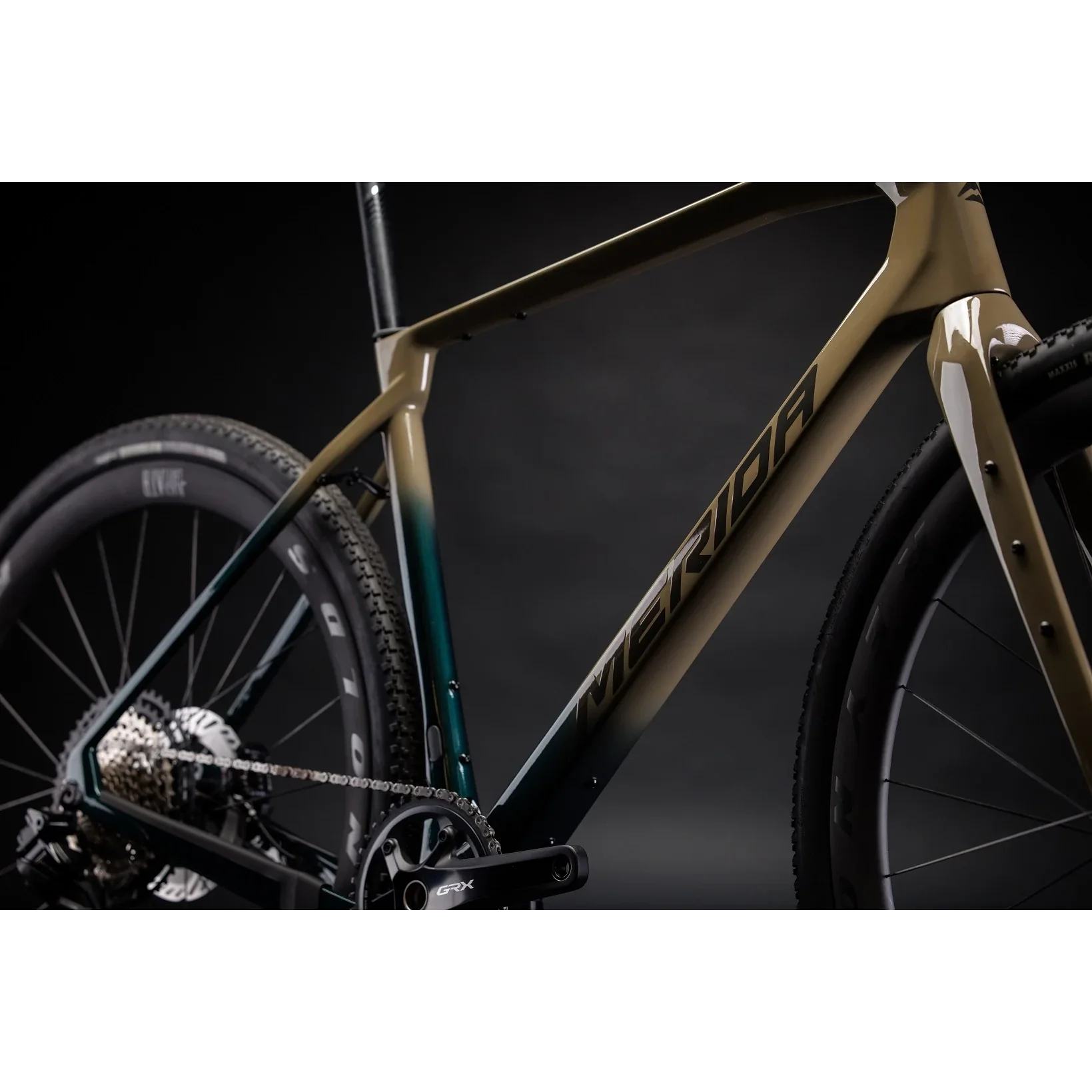 Merida Silex 9000 Gravel Bike Halo Green Fade/Silver Green - Image 3