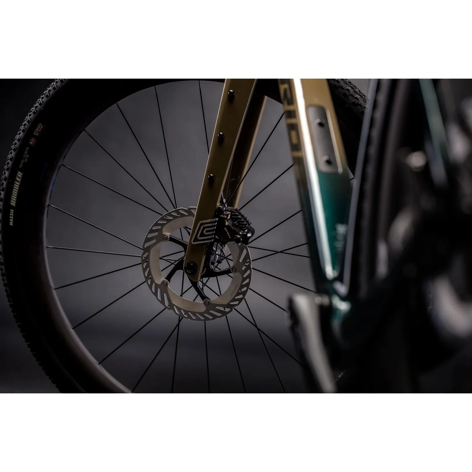 Merida Silex 9000 Gravel Bike Halo Green Fade/Silver Green - Image 4