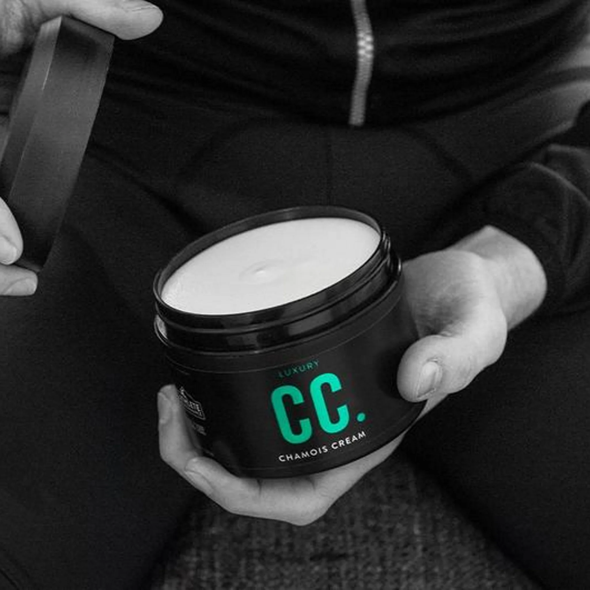 Muc-Off Luxury Chamois Cream 250ml - Image 2