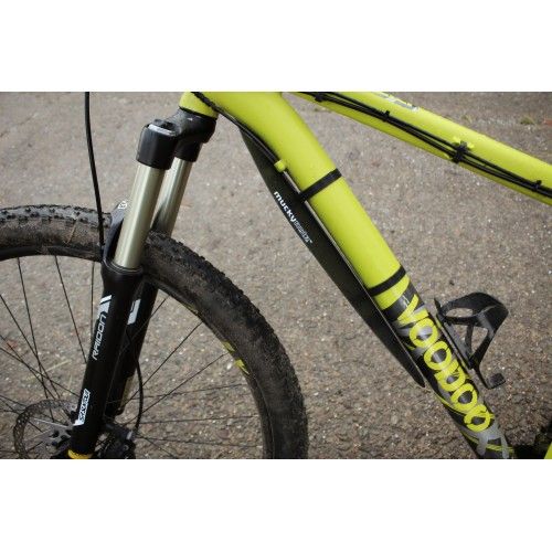 Mucky Nutz Guard Gut Fender Downtube Black - Image 3