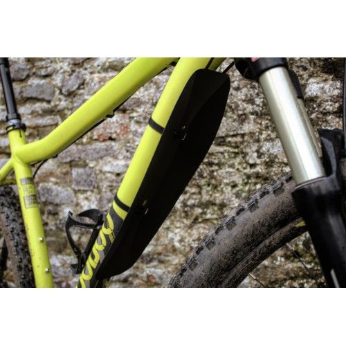 Mucky Nutz Guard Gut Fender Downtube Black - Image 4