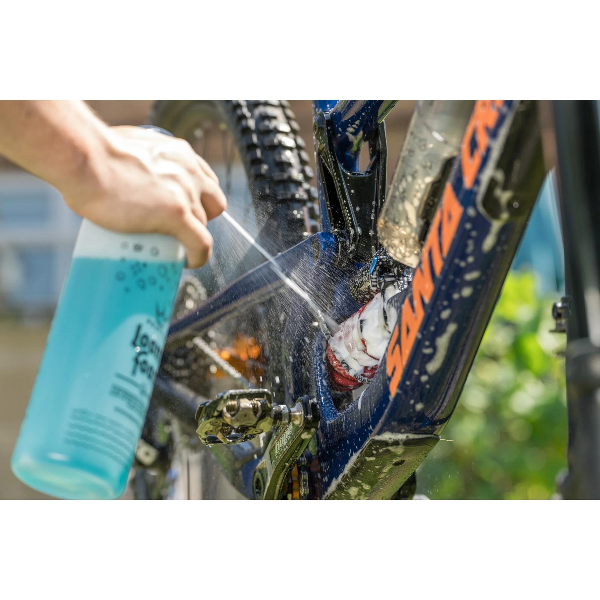 Peatys LoamFoam Biodegradable Bike Cleaner 1L - Image 3