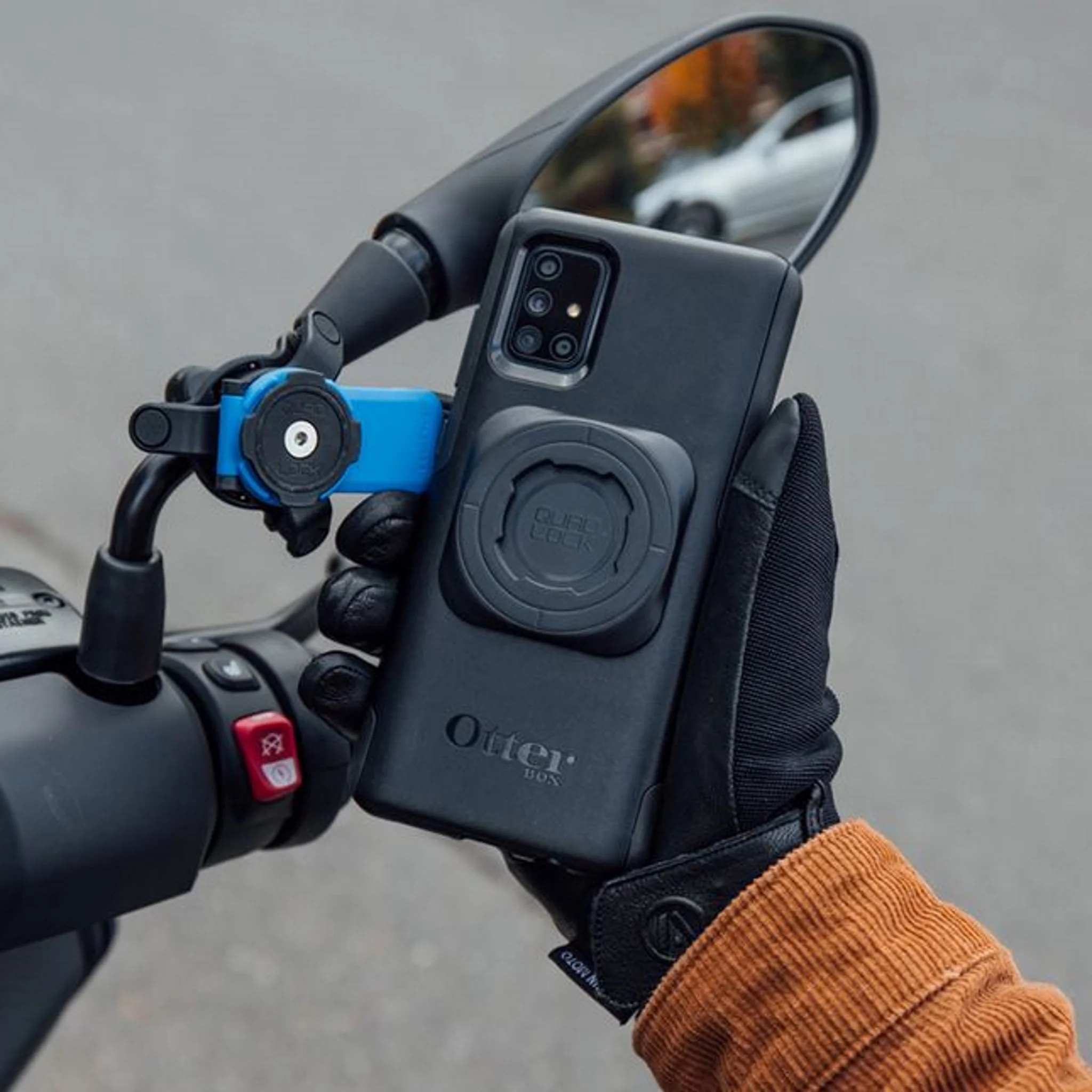 Quad Lock MAG Universal Adaptor - Image 4