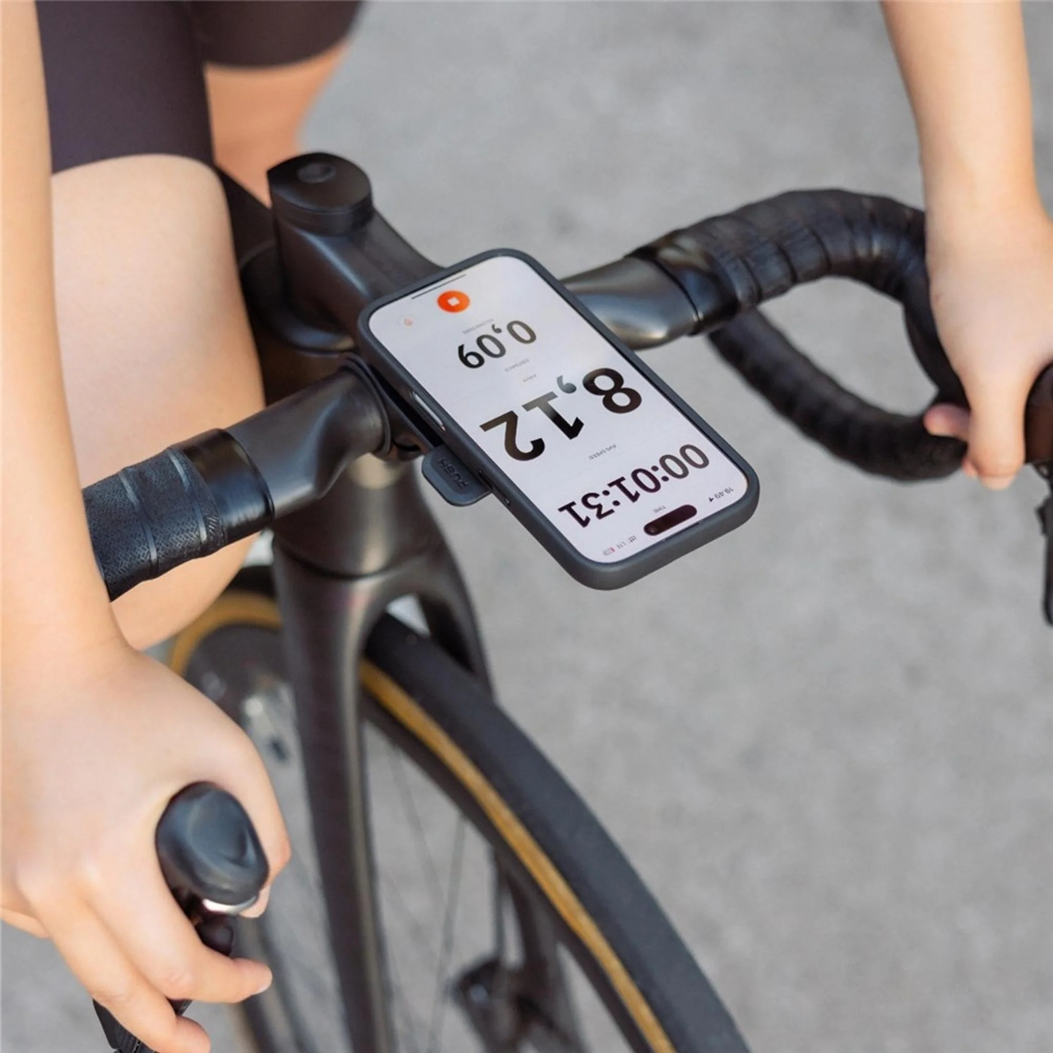 Quad Lock Out Front Mount Pro V2 - Image 2