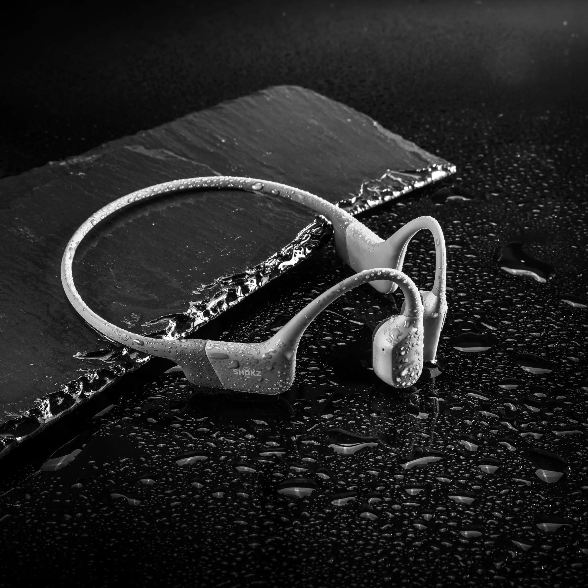 Shokz OpenRun Bone Conduction Bluetooth Headphones Grey - Image 18