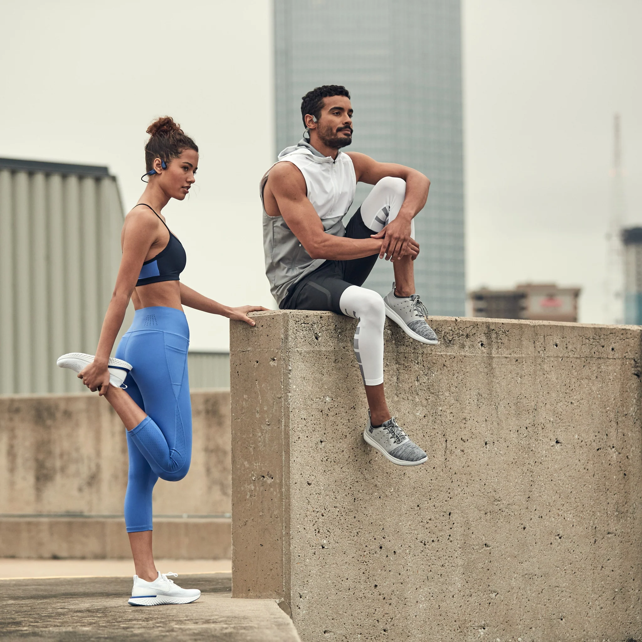 Shokz OpenRun Bone Conduction Bluetooth Headphones Grey - Image 6