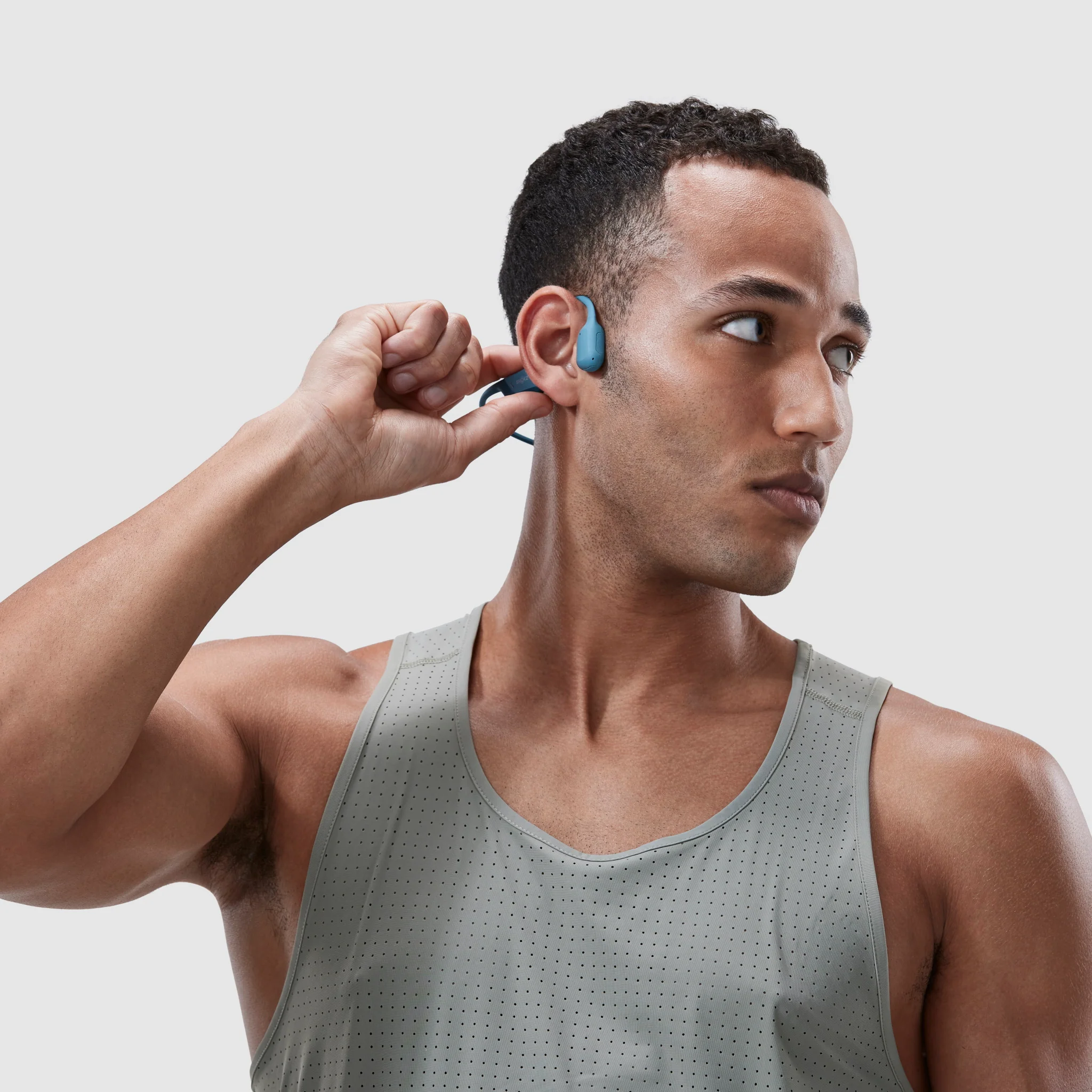 Shokz OpenRun PRO Bone Conduction Bluetooth Headphones Blue - Image 4