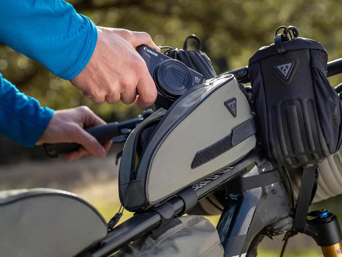 Topeak Bikepacking Toploader 0.75L Top Tube Mount Bag Green - Image 3