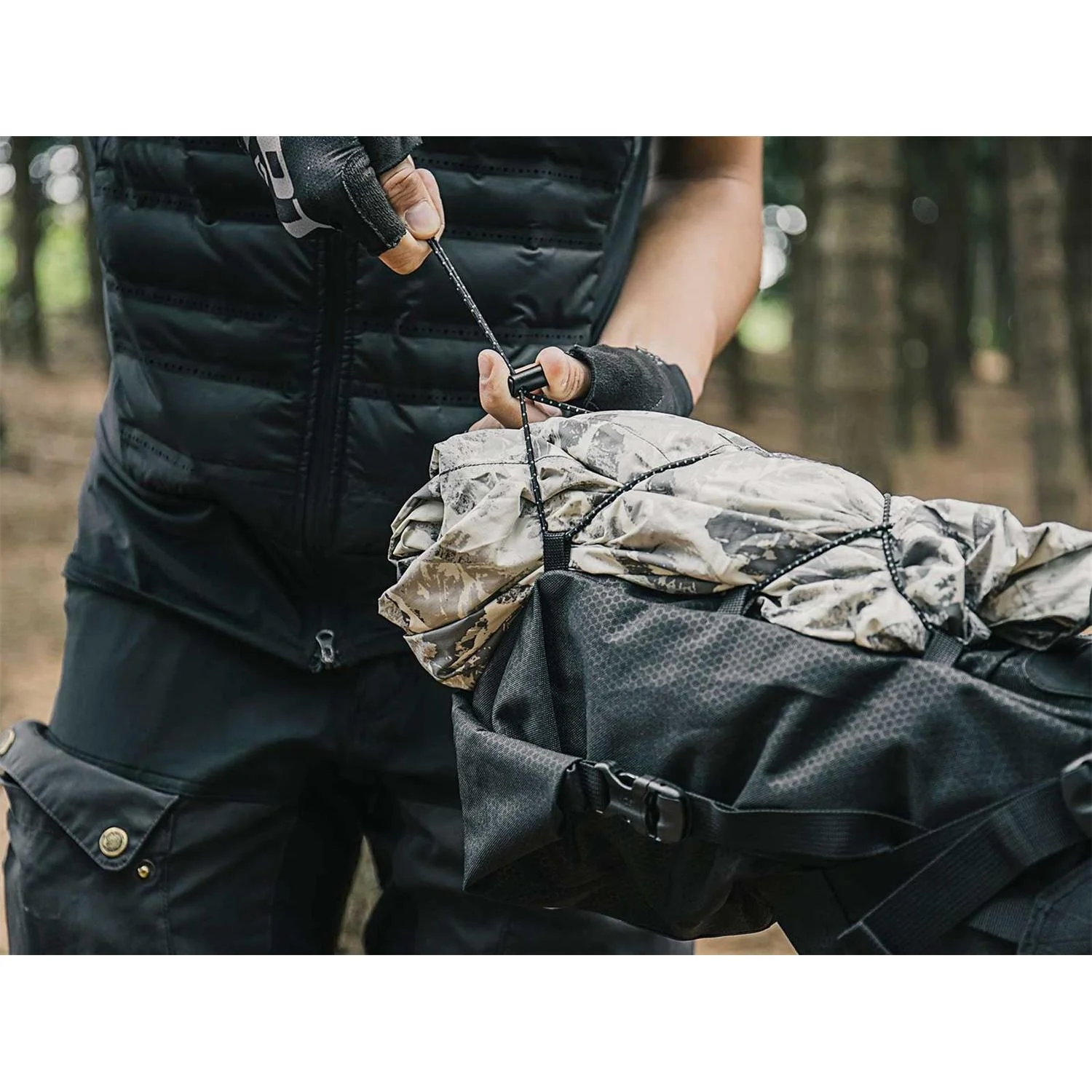 Topeak BackLoader 6L Seatpost Bag - Image 3
