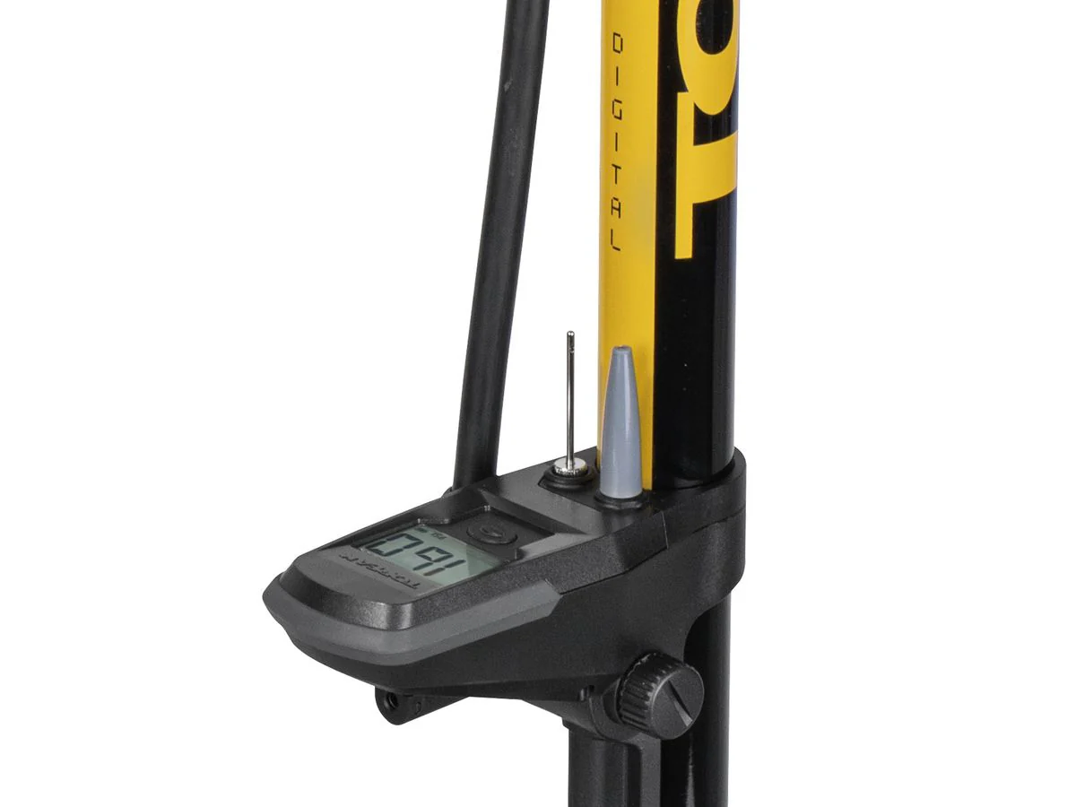 Topeak Floor Pump Joeblow Sport Digital 160psi 11bar digital gauge w/twinhead DX5 - Image 3