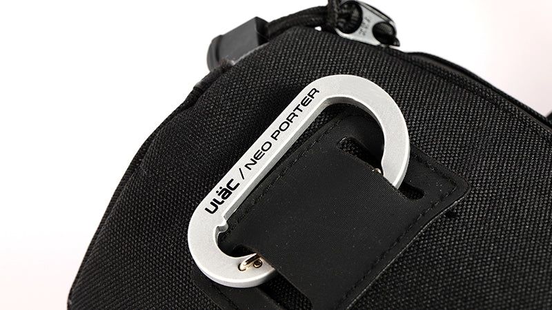 ULAC Handlebar Roll Bag 2.7L with Carabiner Black / Grey - Image 5