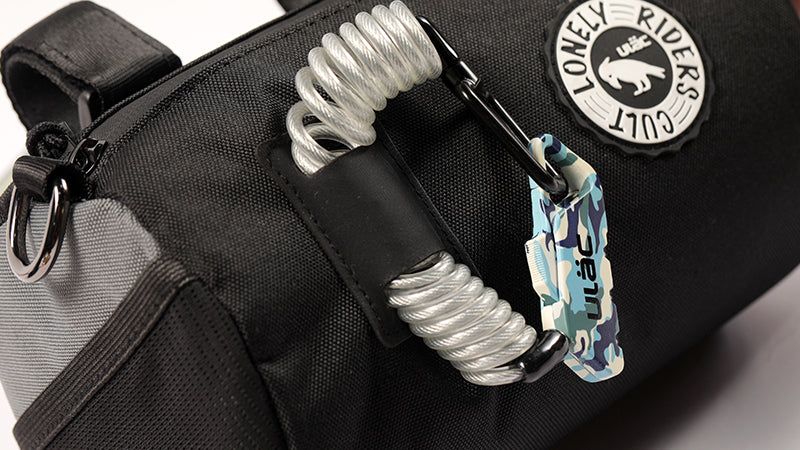 ULAC Handlebar Roll Bag 2.7L with Carabiner Black / Grey - Image 6