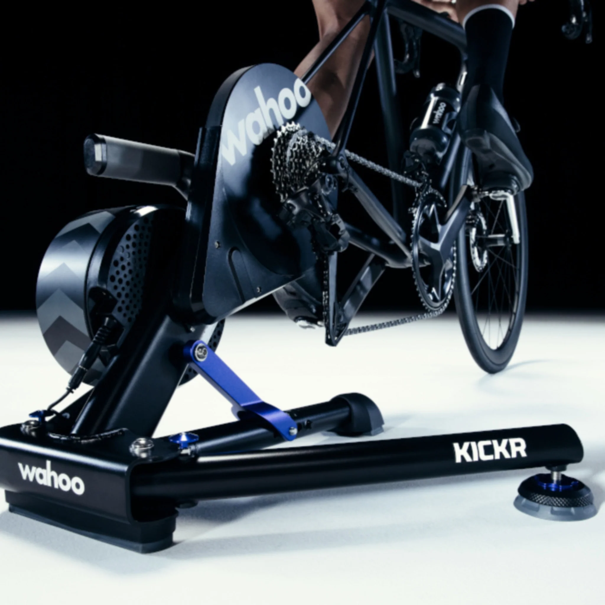 Wahoo KICKR V6 Direct Drive Smart Trainer with Wifi - Image 4