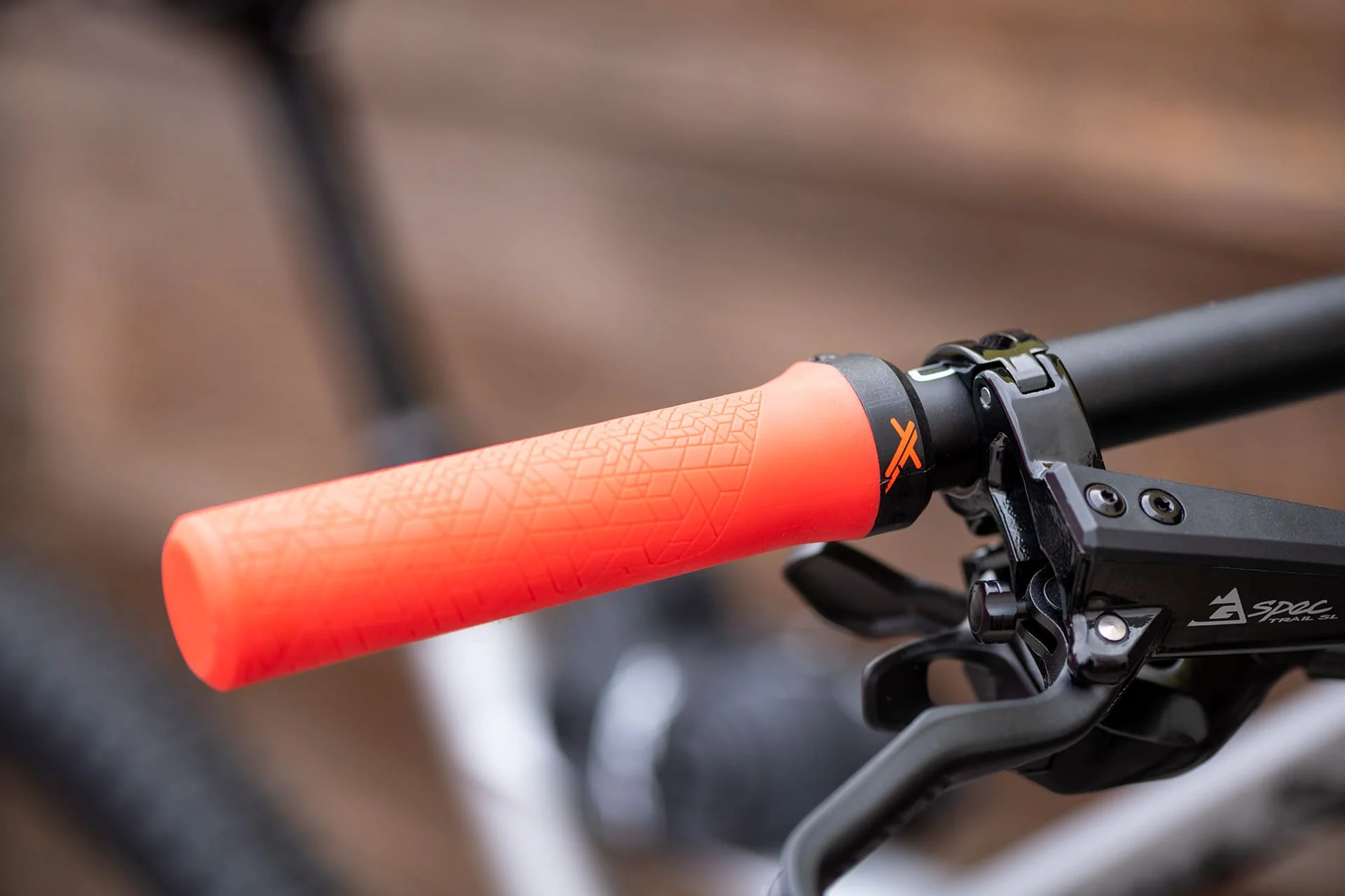 XLC GR-G26 Lock-On Grips Yellow - Image 3