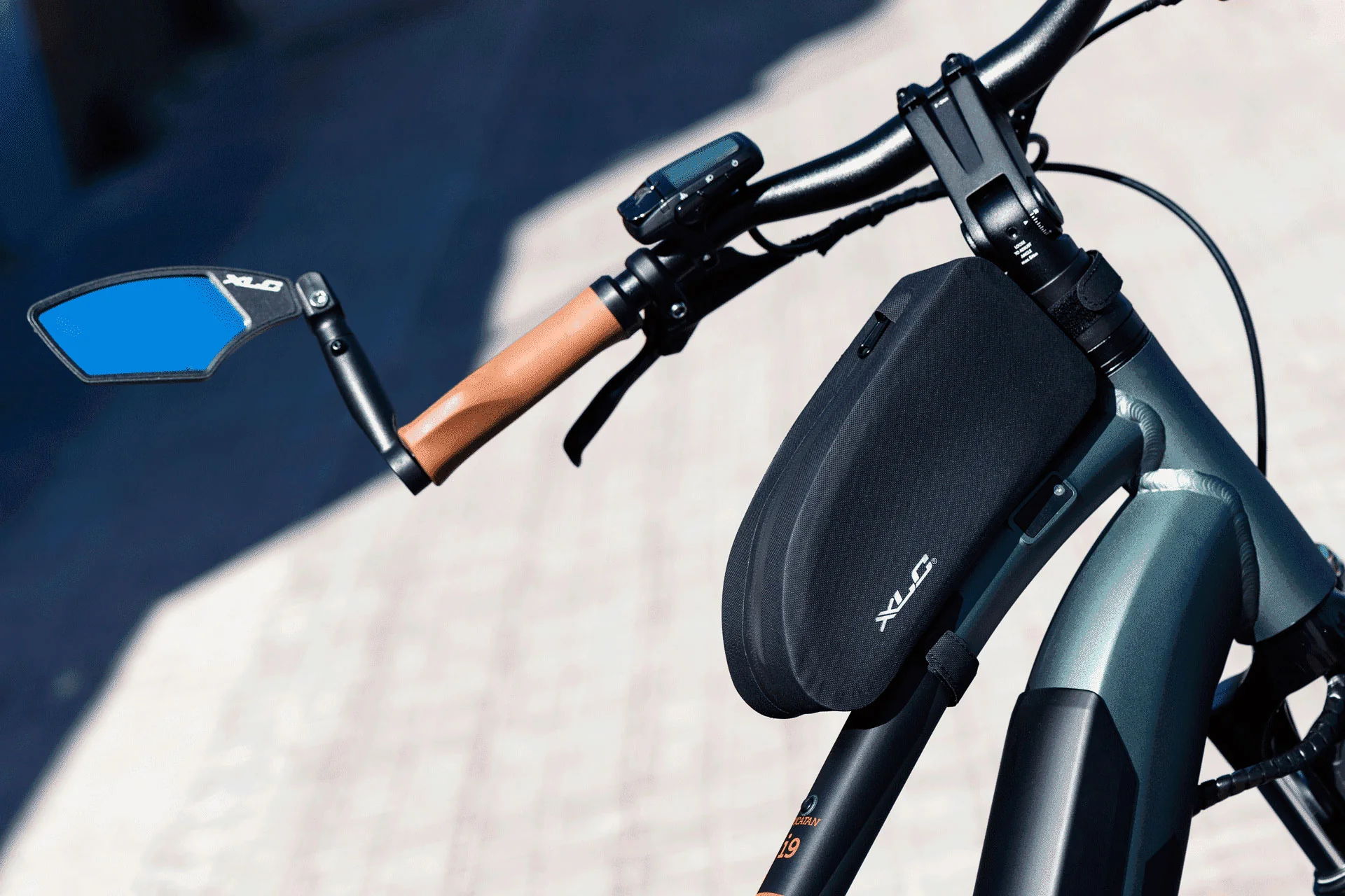 XLC GR-G27 Ergo Sport Lock-On Grips Brown - Image 3